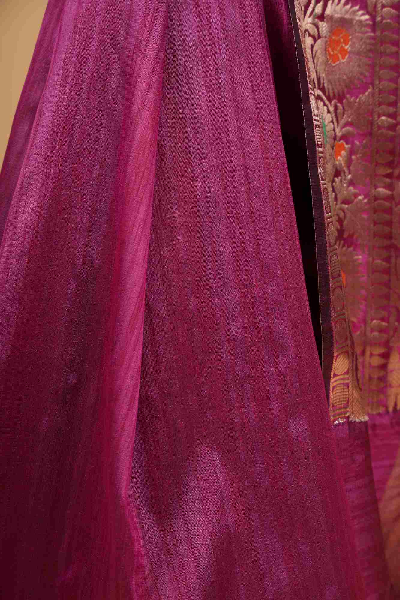 Premium Banarasi with Meenakari Zari Woven Border Prestitched Saree