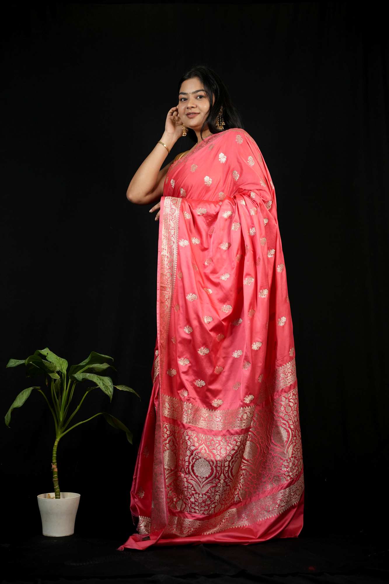 Mashru Silk with Silver Zari Floral Weaving Ready To Wear Saree