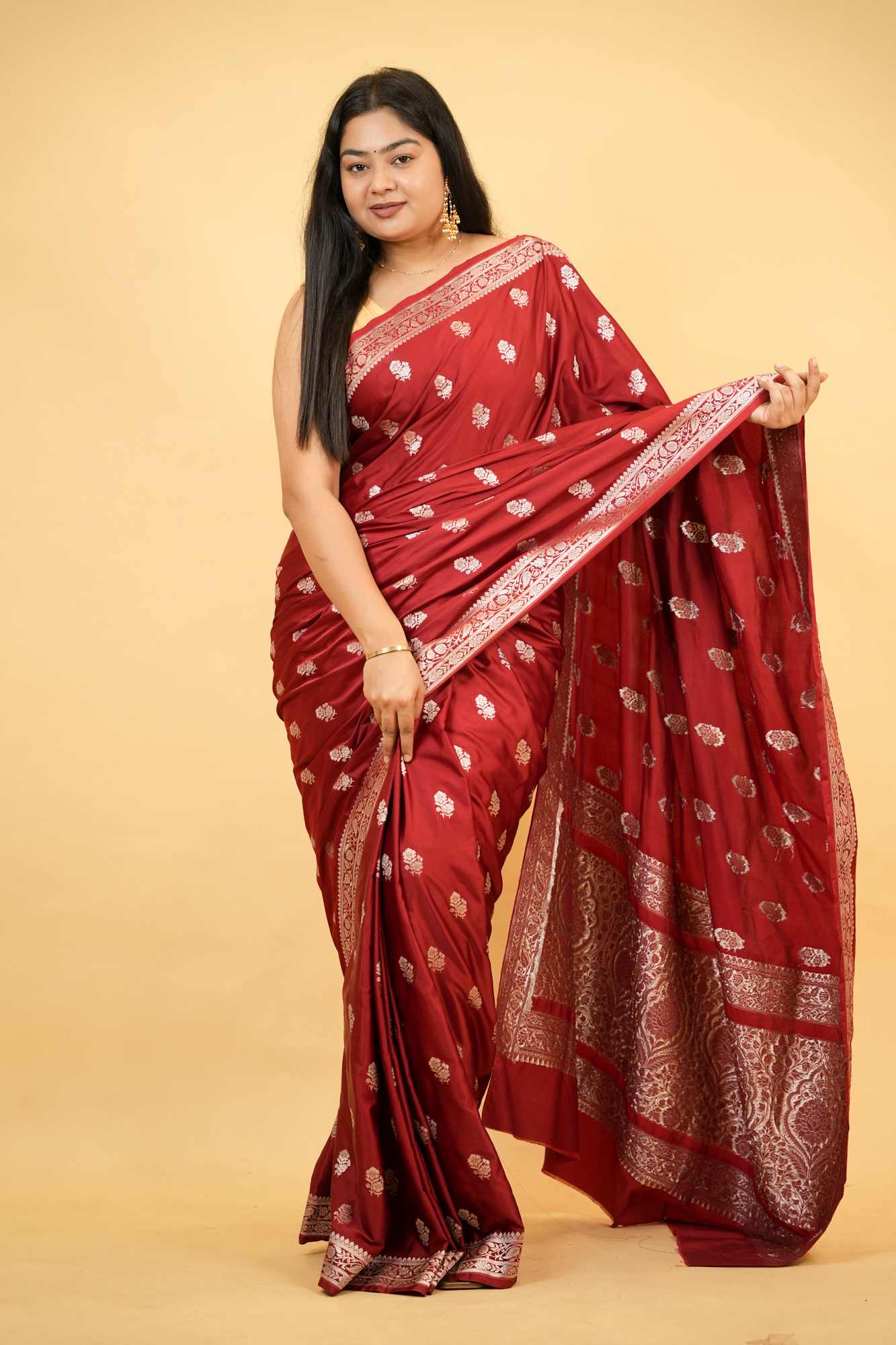 Mashru Banarasi Saree with Floral Zari Buta & Rich pallu Ready To Wear Saree