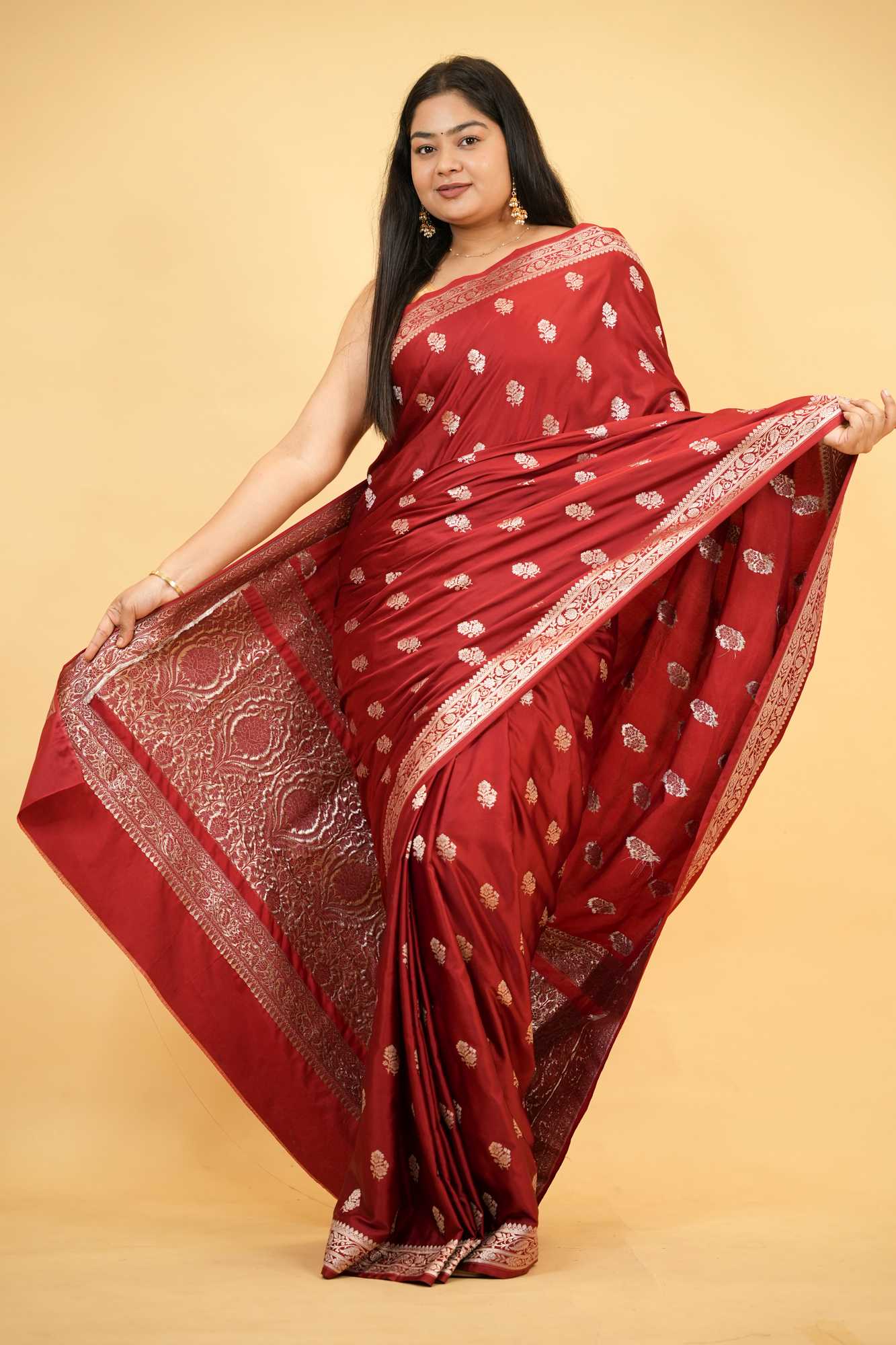 Mashru Banarasi Saree with Floral Zari Buta & Rich pallu Ready To Wear Saree