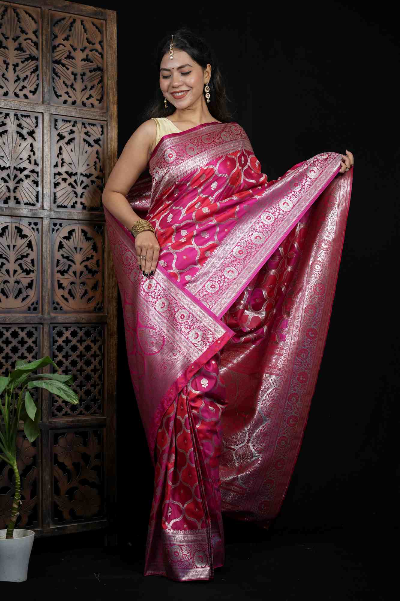 Mashru Silk with Intricate Zari Weaving and Floral Jaal Design Ready To Wear Saree