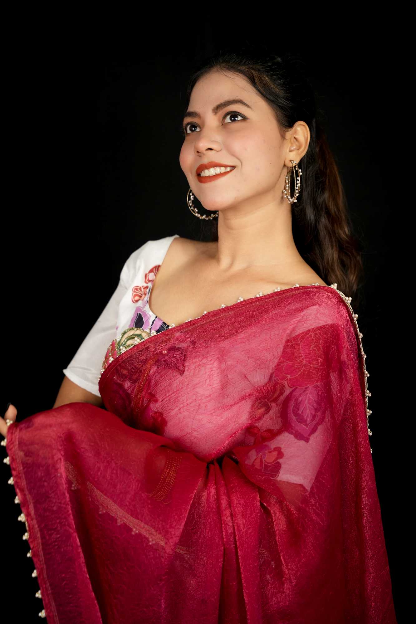 Beautiful Red Silk Crush Saree with Lace Trimmed Border & Full Stitched Kalamkari Print Handwork Blouse Wrap in 1 Minute Saree