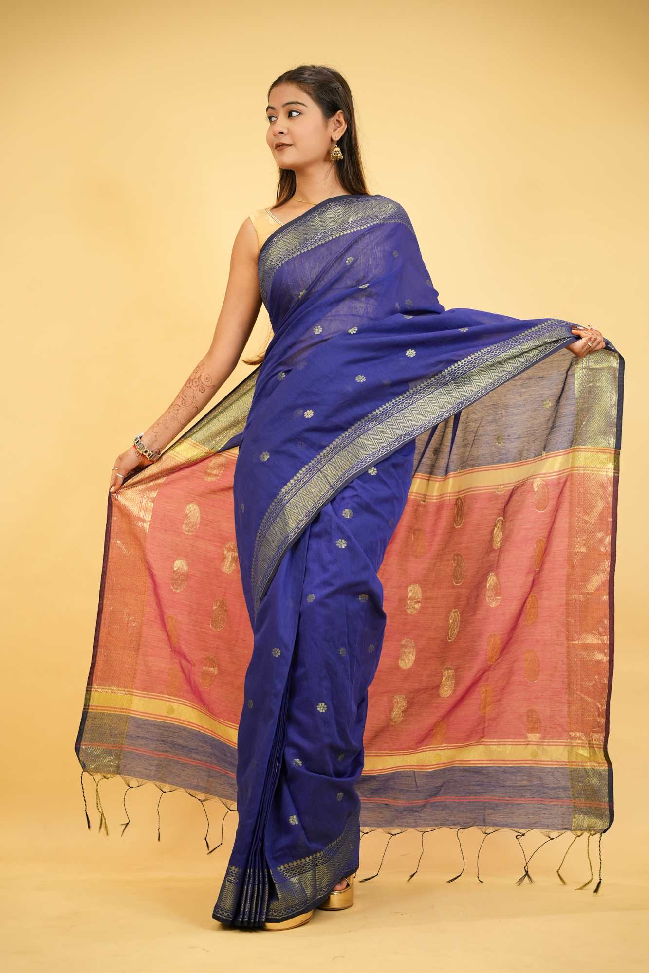 Cotton Silk with Combination of Blue and Pink in golden accents & Maheshwari pattern Wrap in 1 Minute Saree