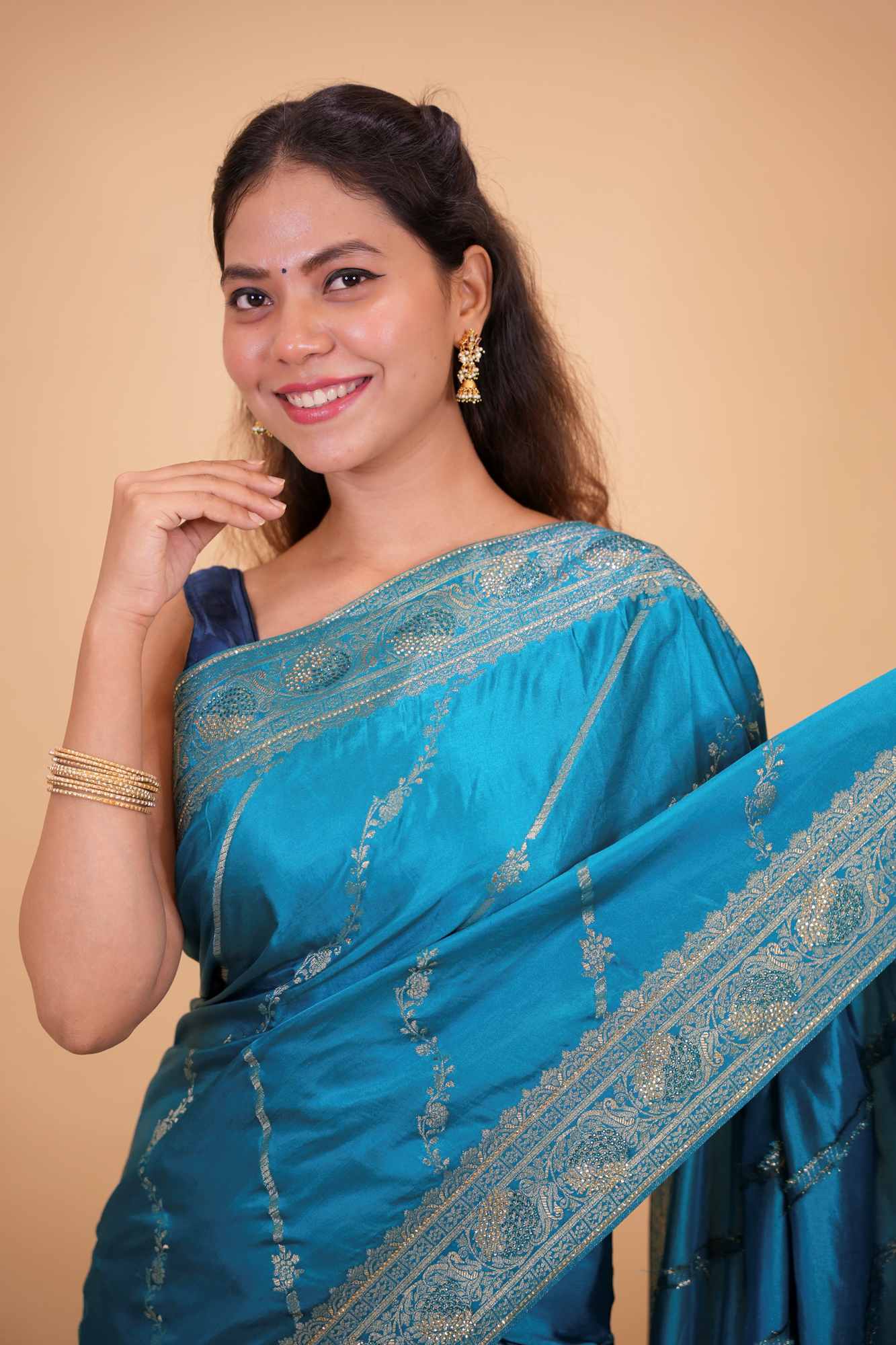 Banarasi Stone Embllished Zari Butta Ornate Pallu Wrap In One Minute saree