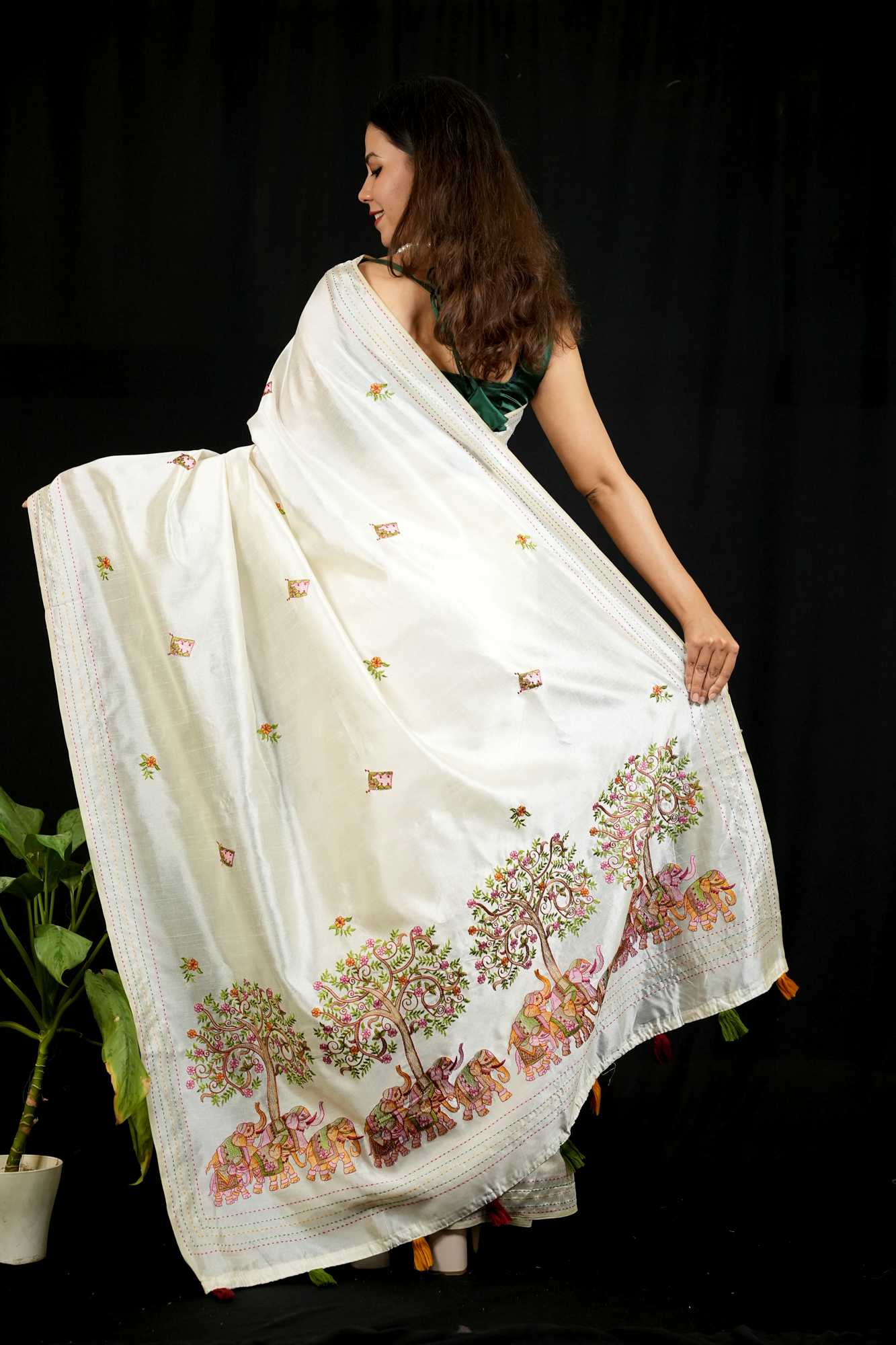 Traditional Multi Thread Art Work Pallu Ready To Wear Saree