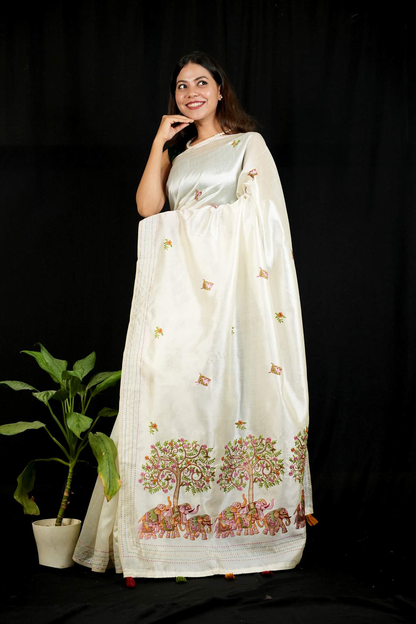 Traditional Multi Thread Art Work Pallu Ready To Wear Saree