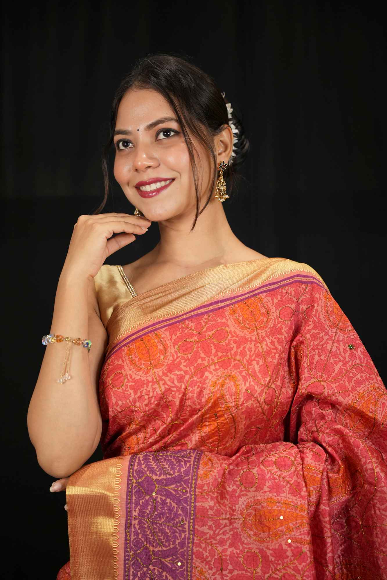 Banarasi Inspired Tussar Silk with Golden Zari Weave & Contrasting Pallu Ready To Wear Saree