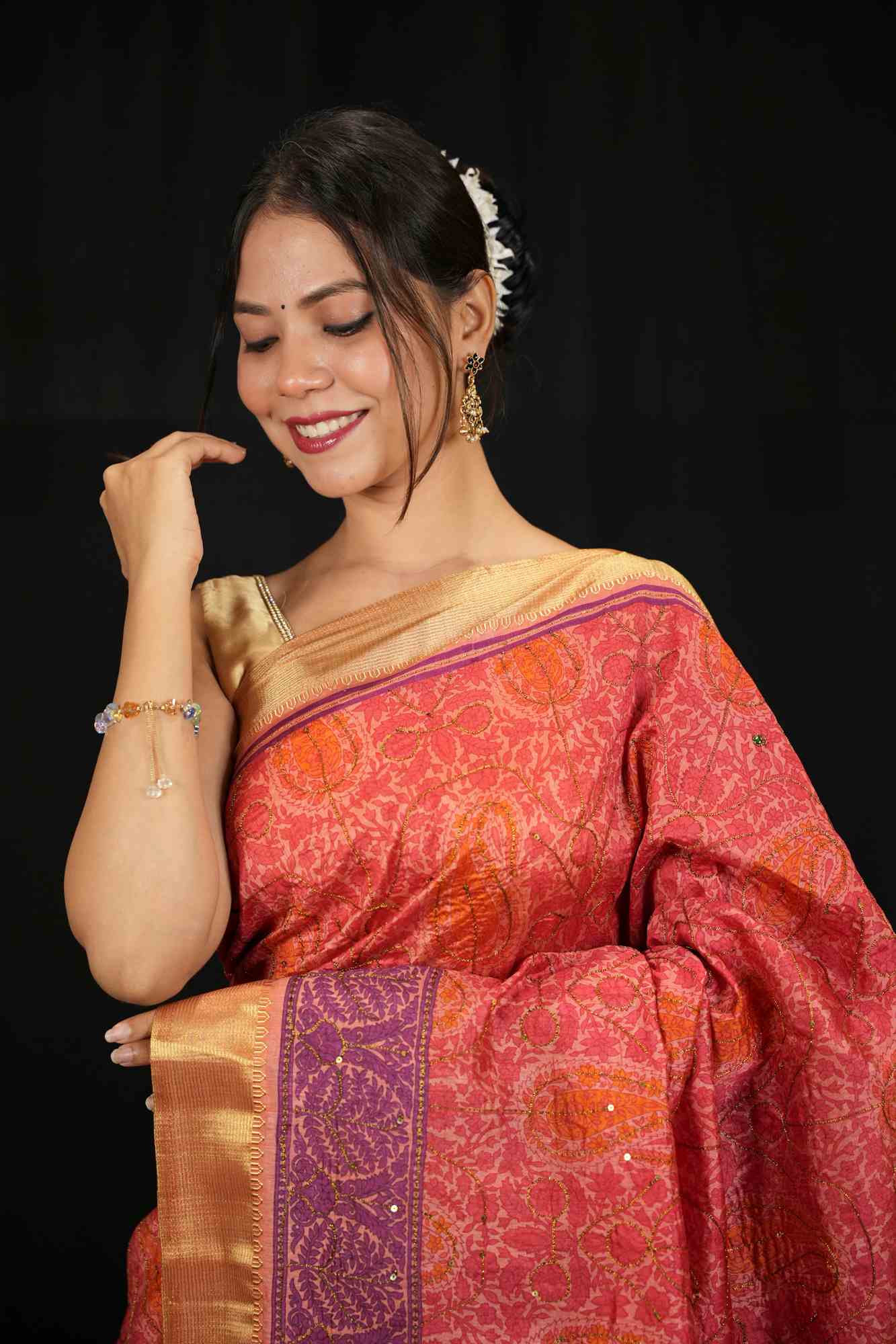 Banarasi Inspired Tussar Silk with Golden Zari Weave & Contrasting Pallu Ready To Wear Saree