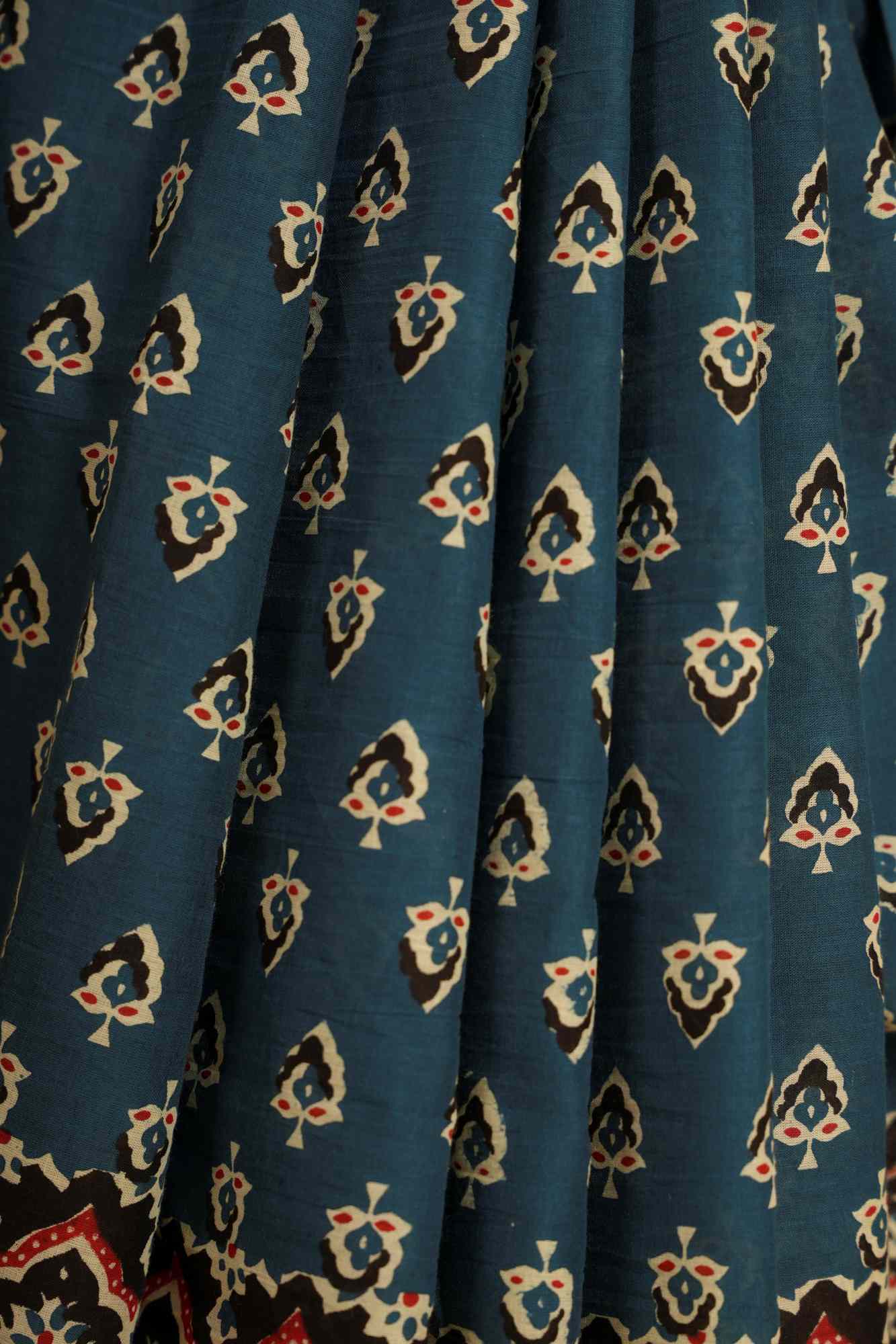 Mul mul Cotton Bandhani Printed in Teal Blue and Red Ready To Wear Saree