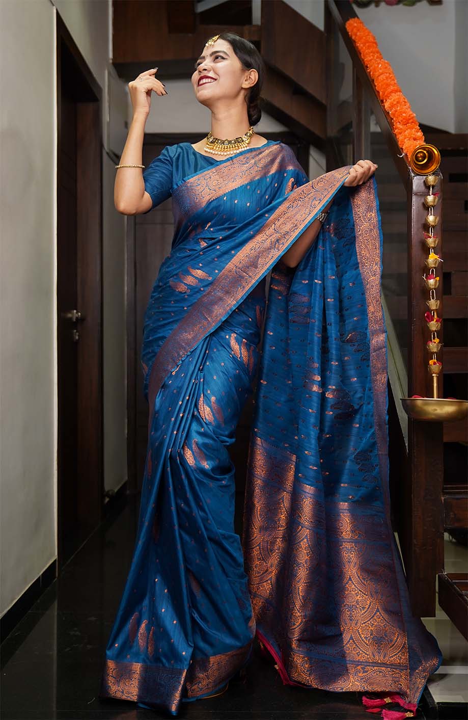 Ready to wear Cobalt Blue Kanjeevaram Katan Silk With Jacquard Weave Paisley Design Wrap in one minute saree - Isadora Life