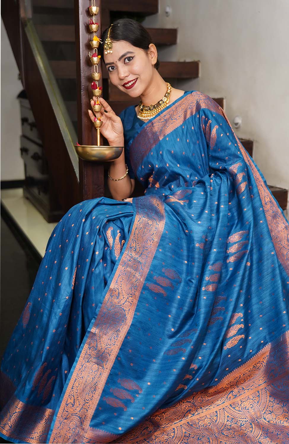 Ready to wear Cobalt Blue Kanjeevaram Katan Silk With Jacquard Weave Paisley Design Wrap in one minute saree - Isadora Life