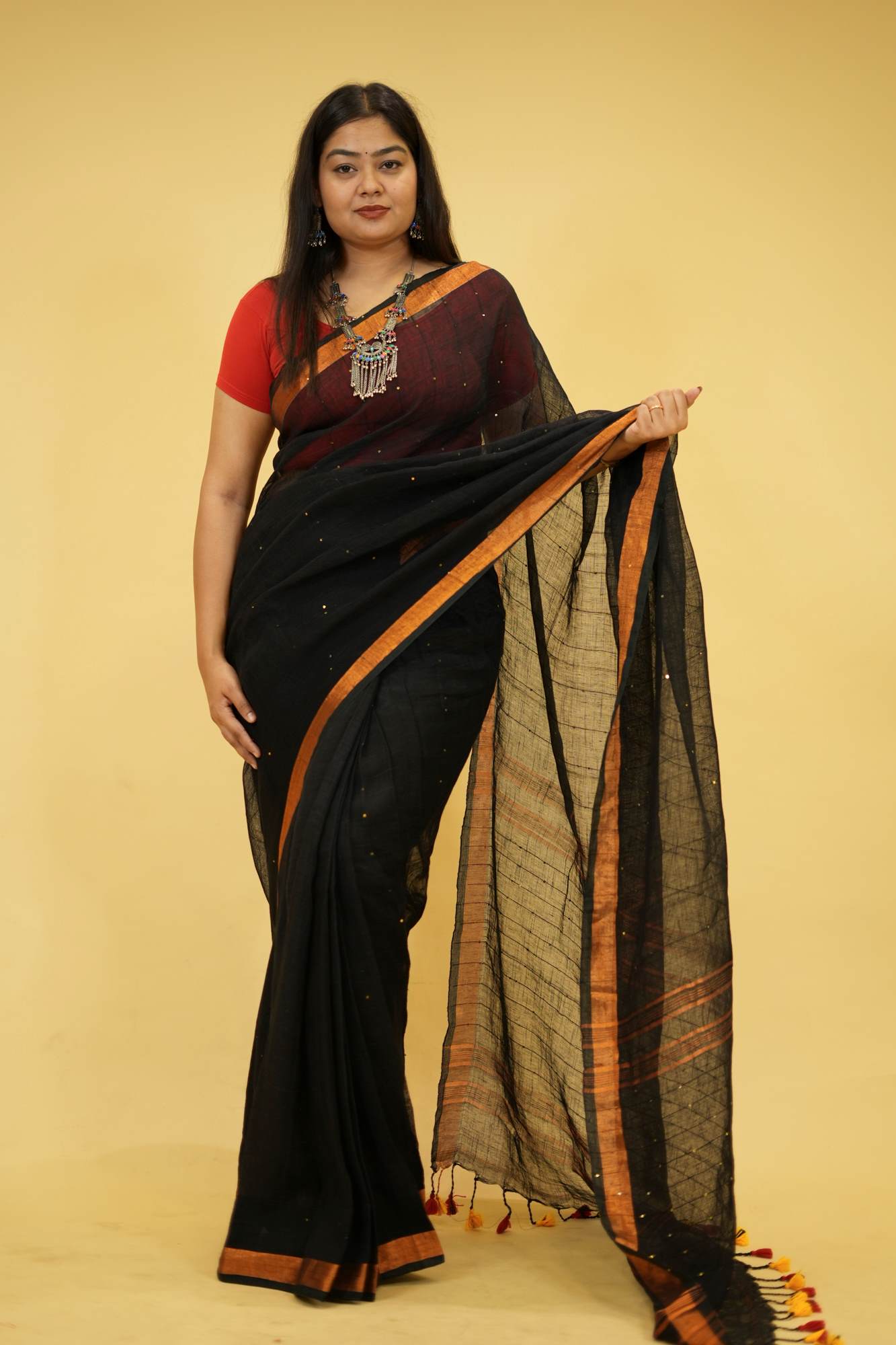 Ready To Wear Cotton Linen Sequins Woven With Contrast Border and Tassels On Palla Saree