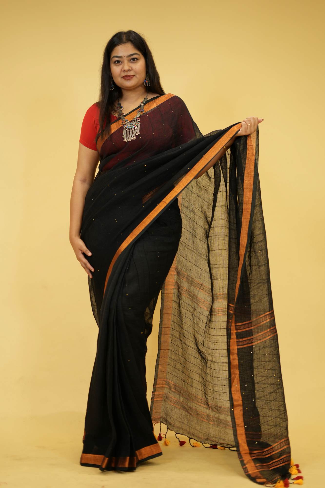 Ready To Wear Cotton Linen Sequins Woven With Contrast Border and Tassels On Palla Saree