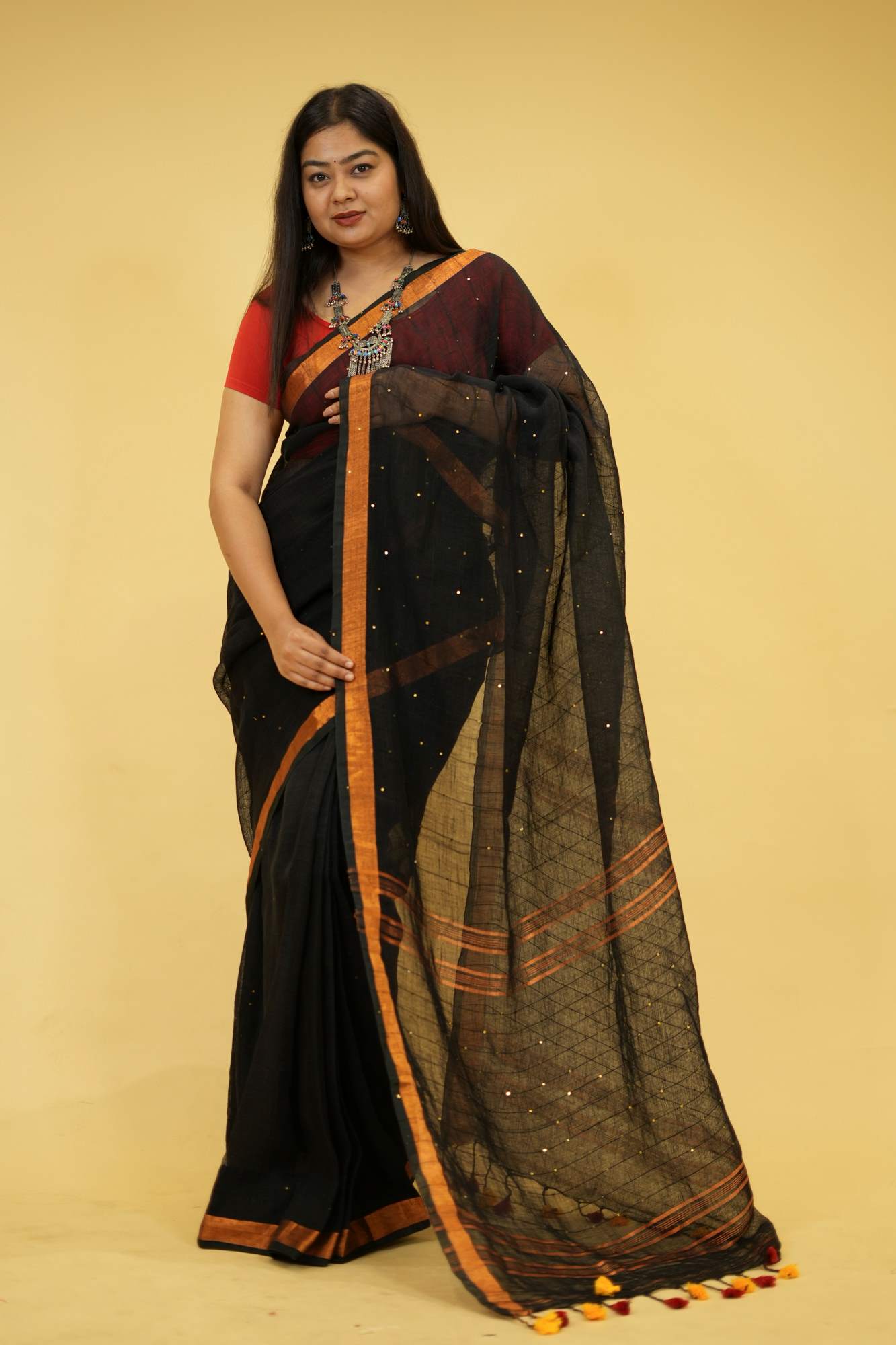 Ready To Wear Cotton Linen Sequins Woven With Contrast Border and Tassels On Palla Saree