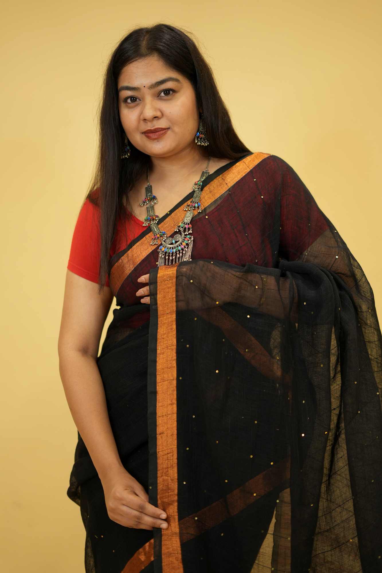 Ready To Wear Cotton Linen Sequins Woven With Contrast Border and Tassels On Palla Saree