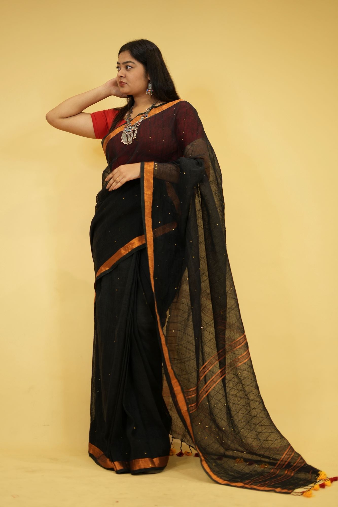Ready To Wear Cotton Linen Sequins Woven With Contrast Border and Tassels On Palla Saree