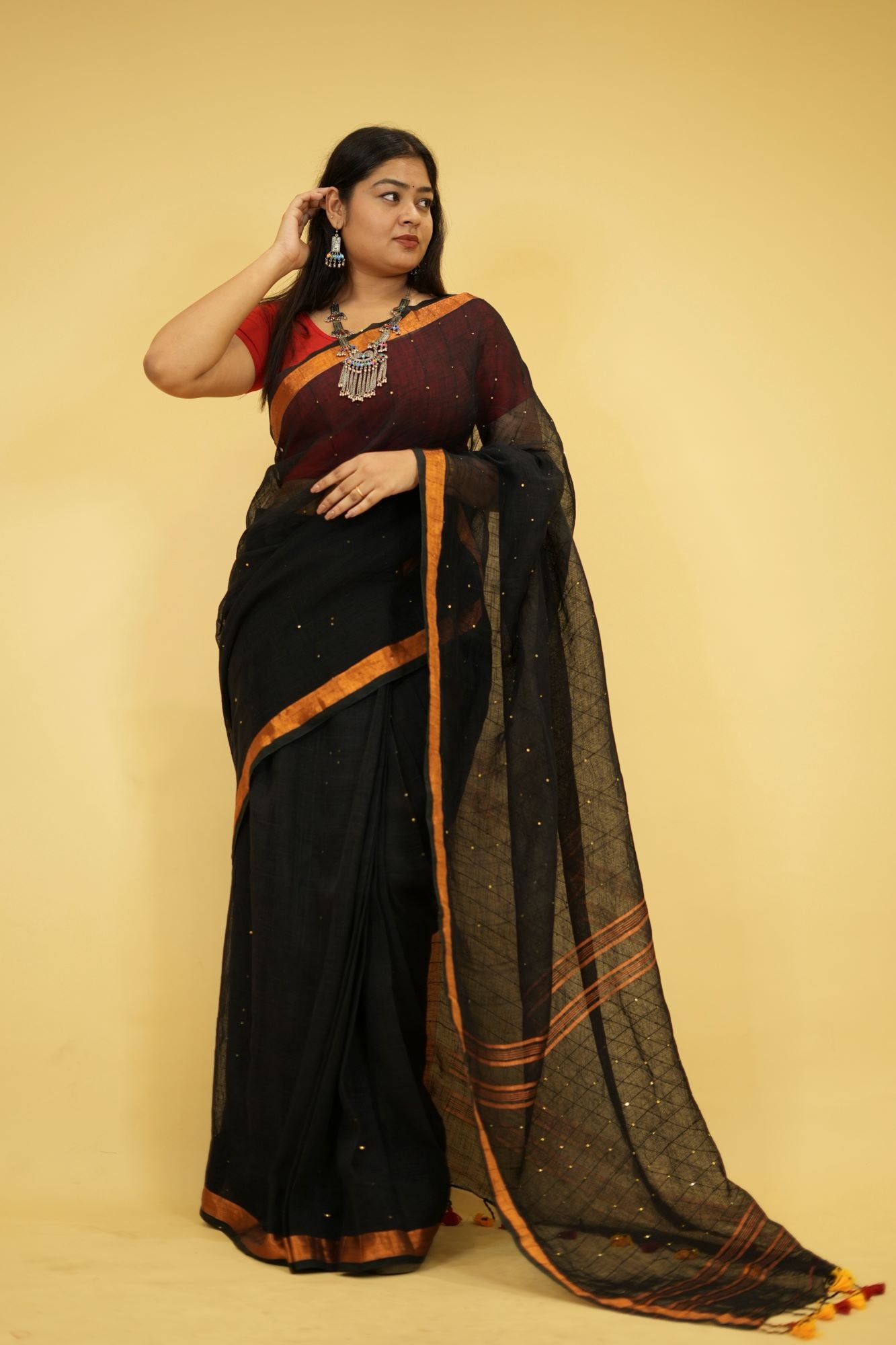 Ready To Wear Cotton Linen Sequins Woven With Contrast Border and Tassels On Palla Saree