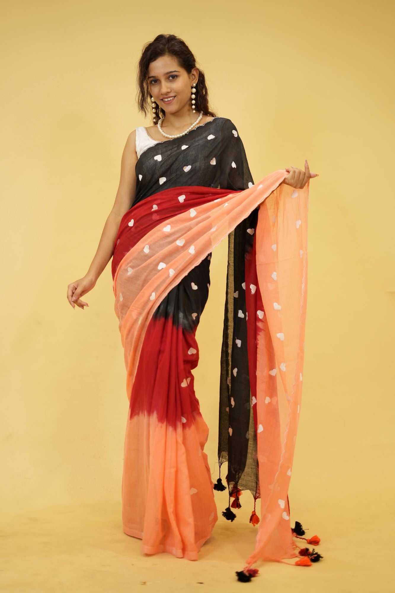 Mulmul Cotton with Delicate Thread Heart Motifs Ready To Wear Saree