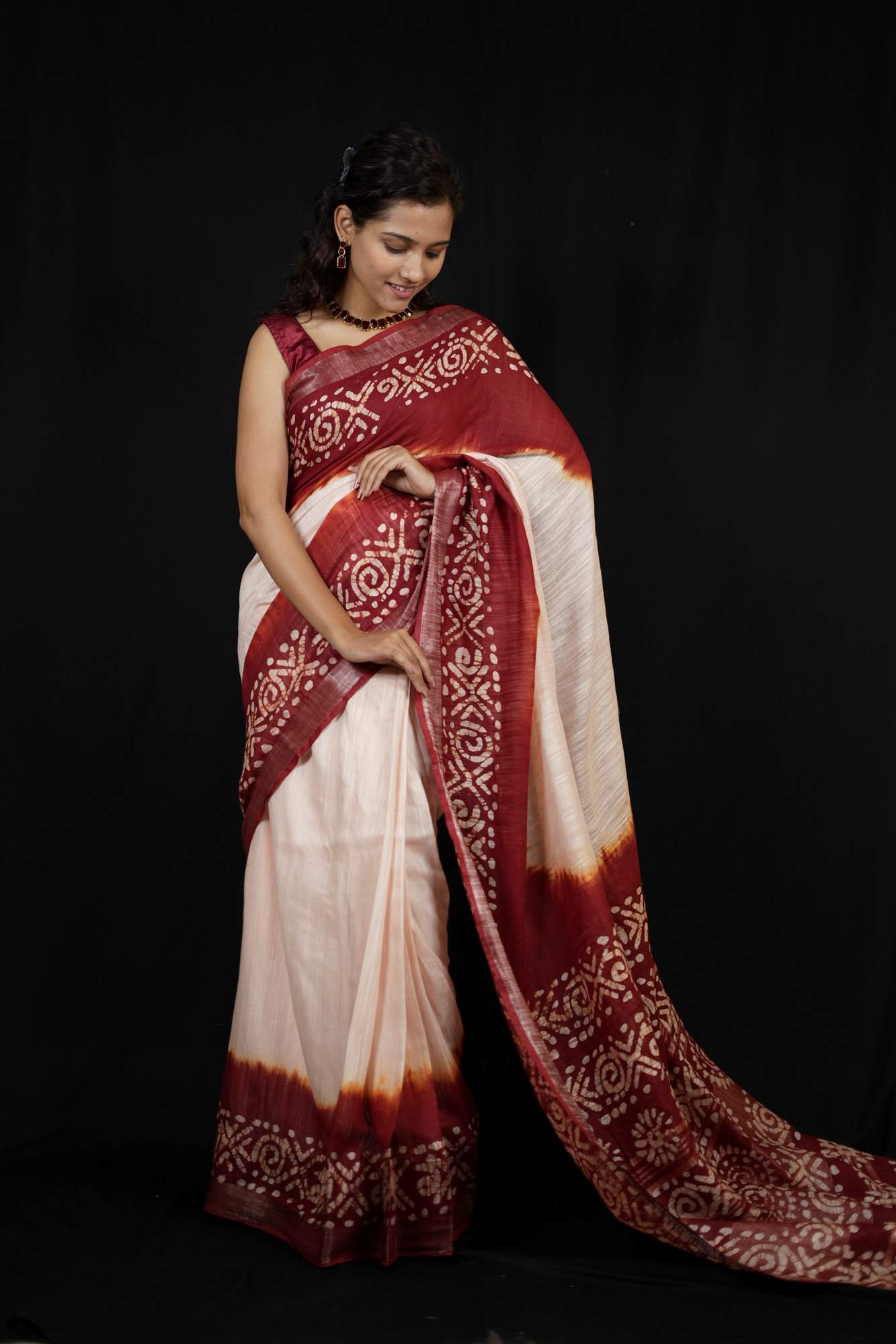 Linen Cotton with White & Red Wax Batik Printed Ready To Wear Saree