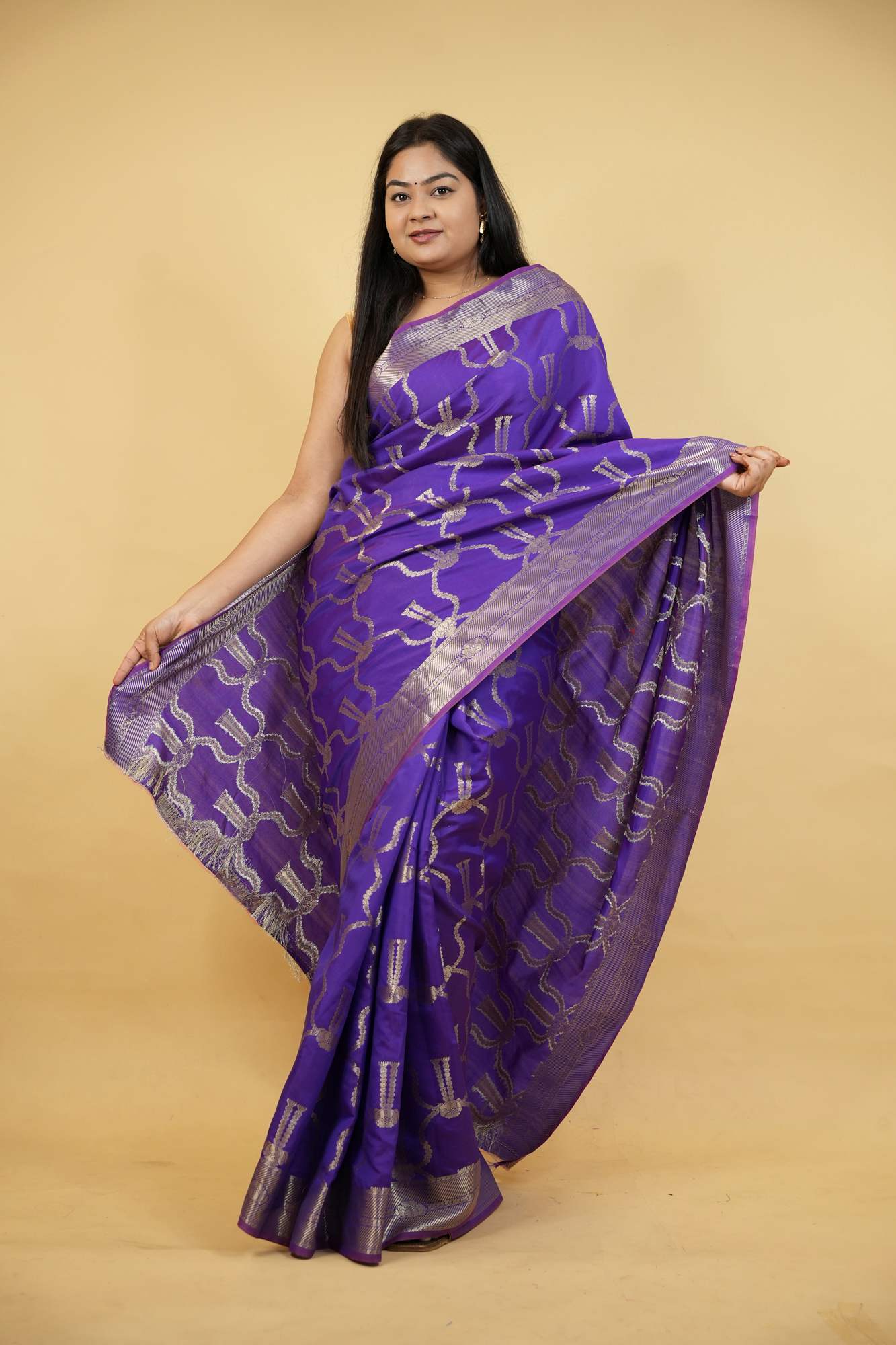 Kaduwa weave Ready to wear Saree