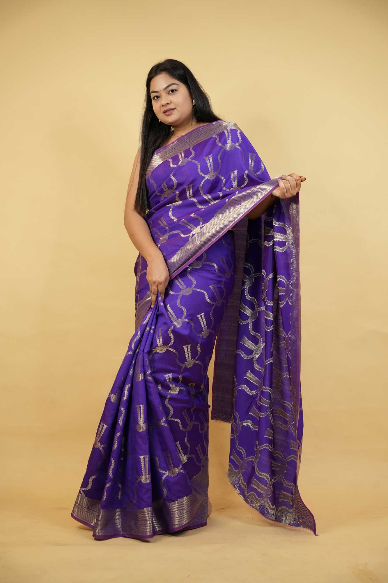 Kaduwa weave Ready to wear Saree