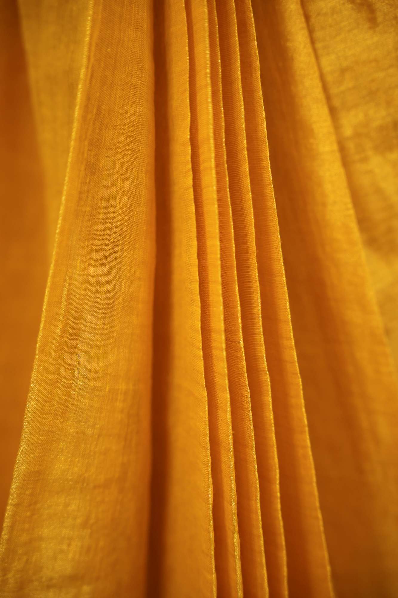 Dhoop Chaanv Tissue with Lace Border & Designer Tassel On Pallu 1 Minute Saree