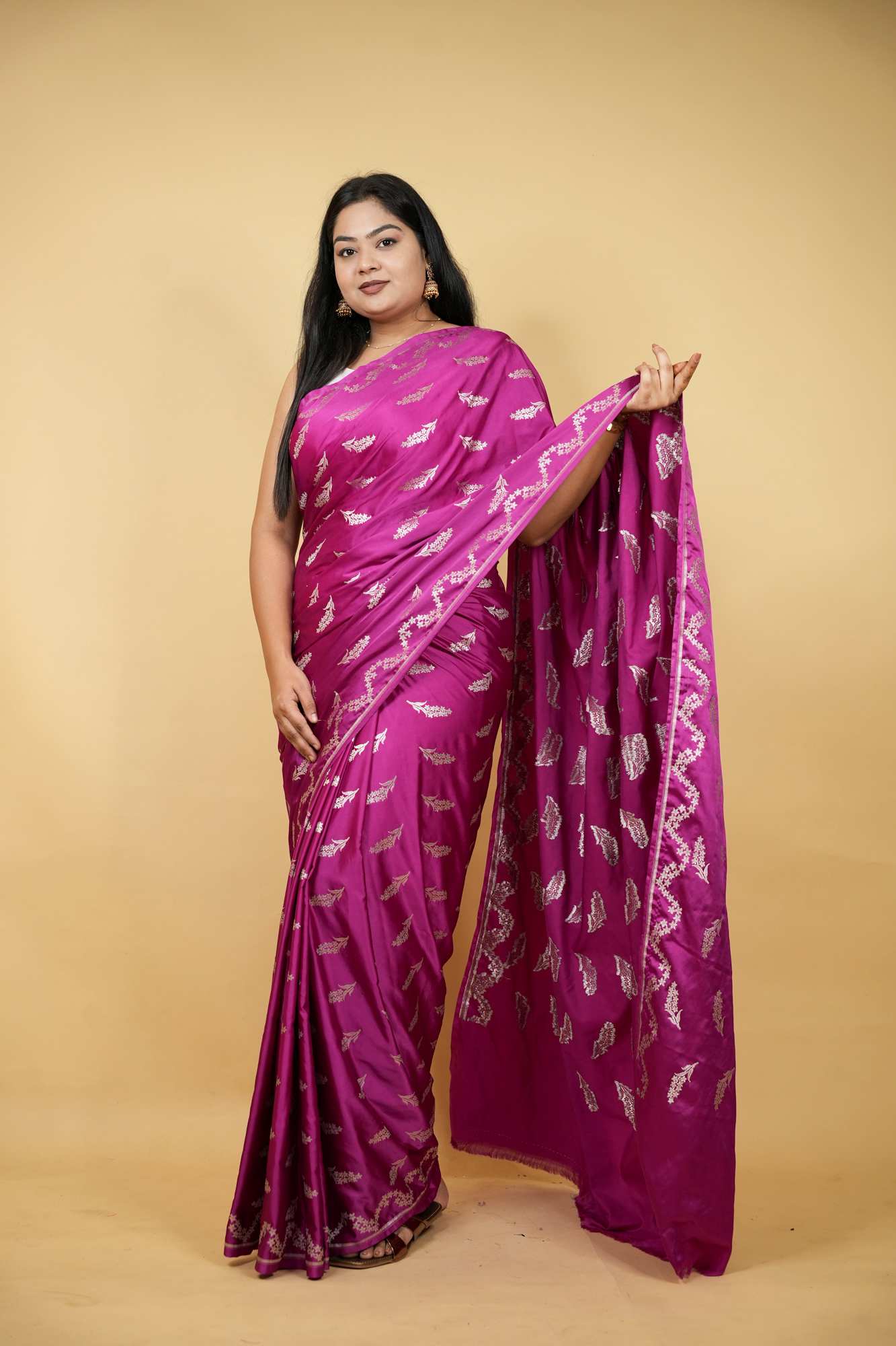 The Softest Mashru Silk Meets Timeless Zari. Ready in 30 Seconds