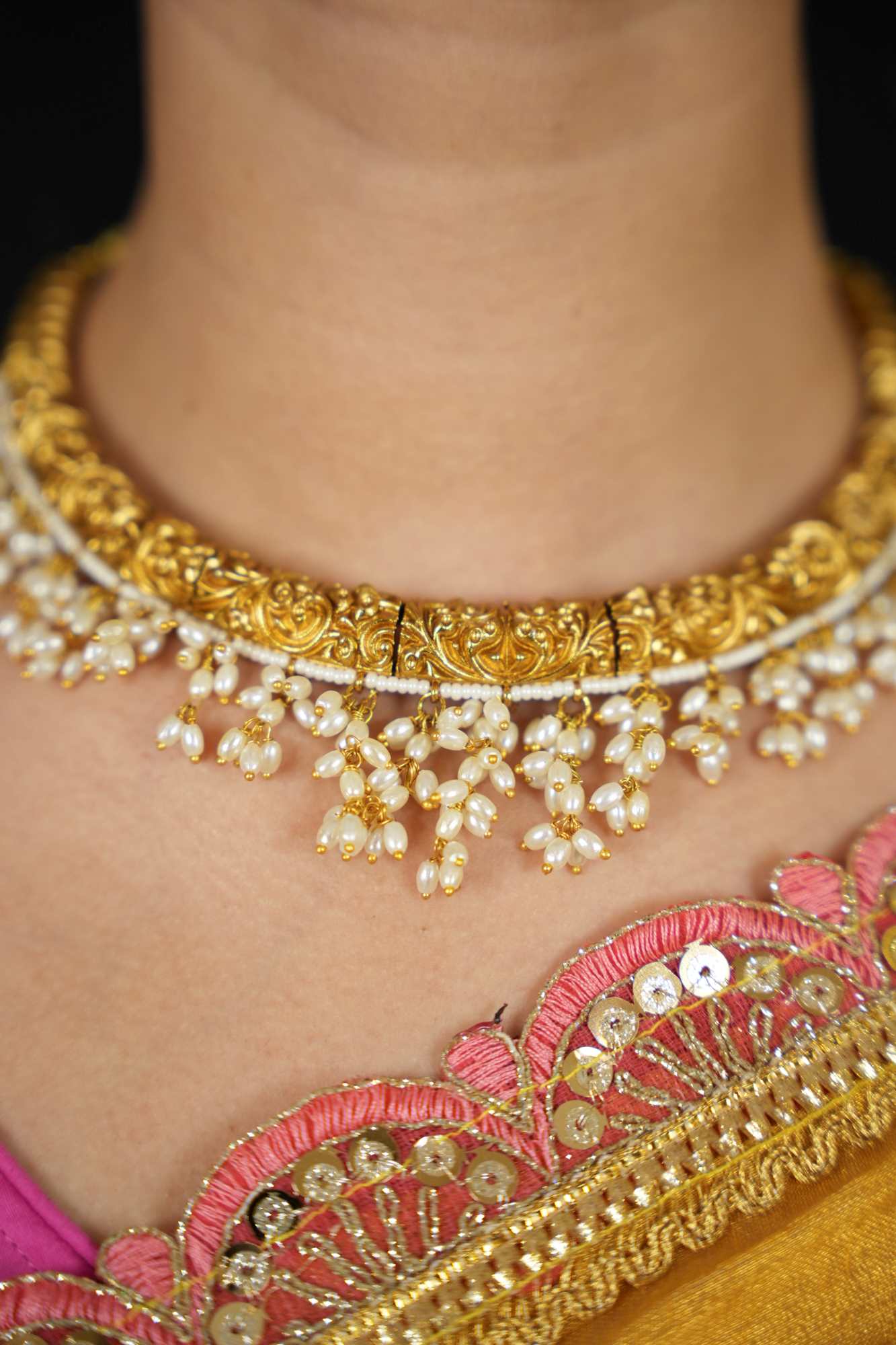 Regal Heritage Gold Necklace Set with Pearl Embellishments & Matching Earrings