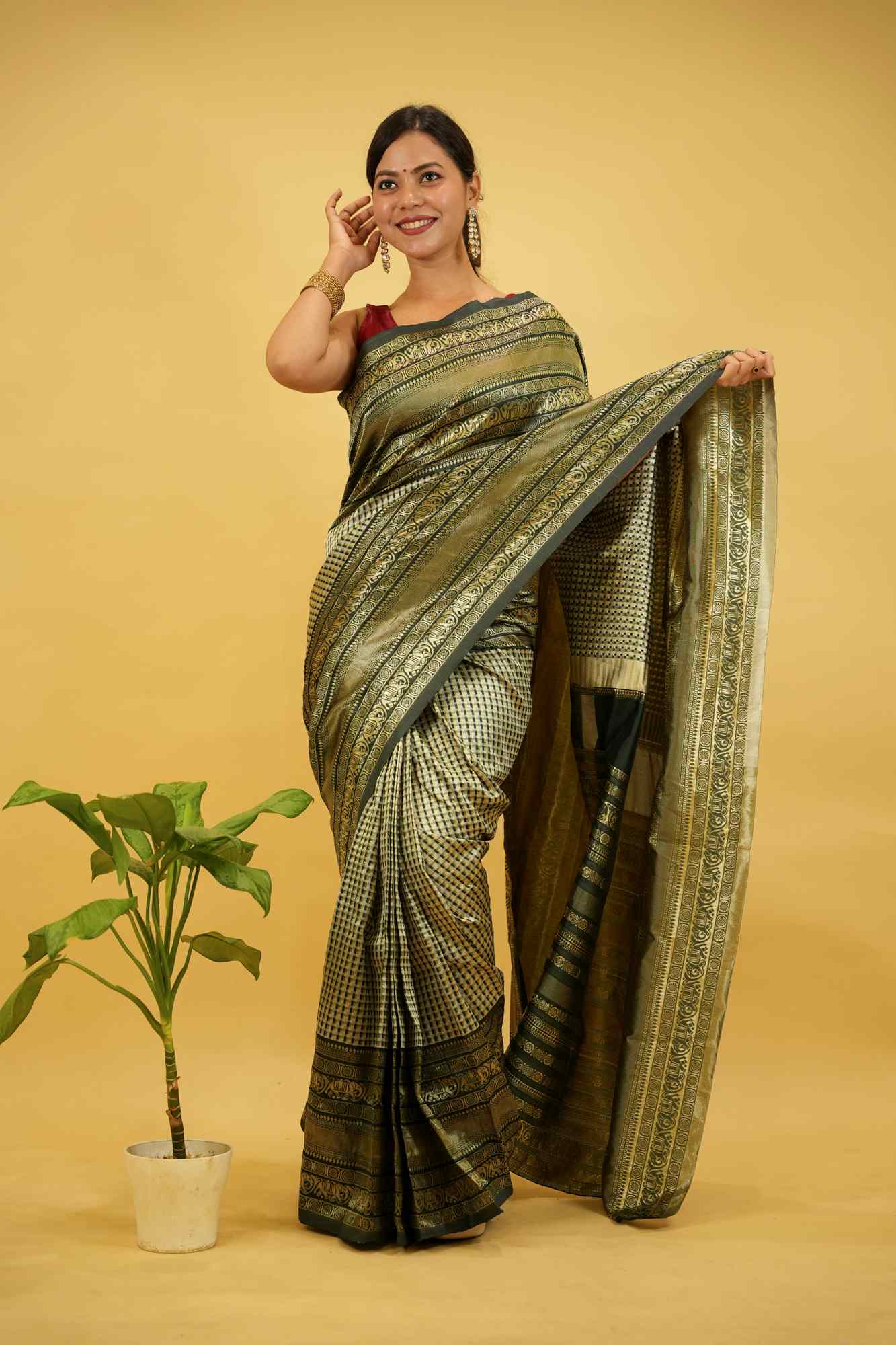 Soft Lichi Silk with Checkered Body and Green Zari Pallu Ready To Wear Saree