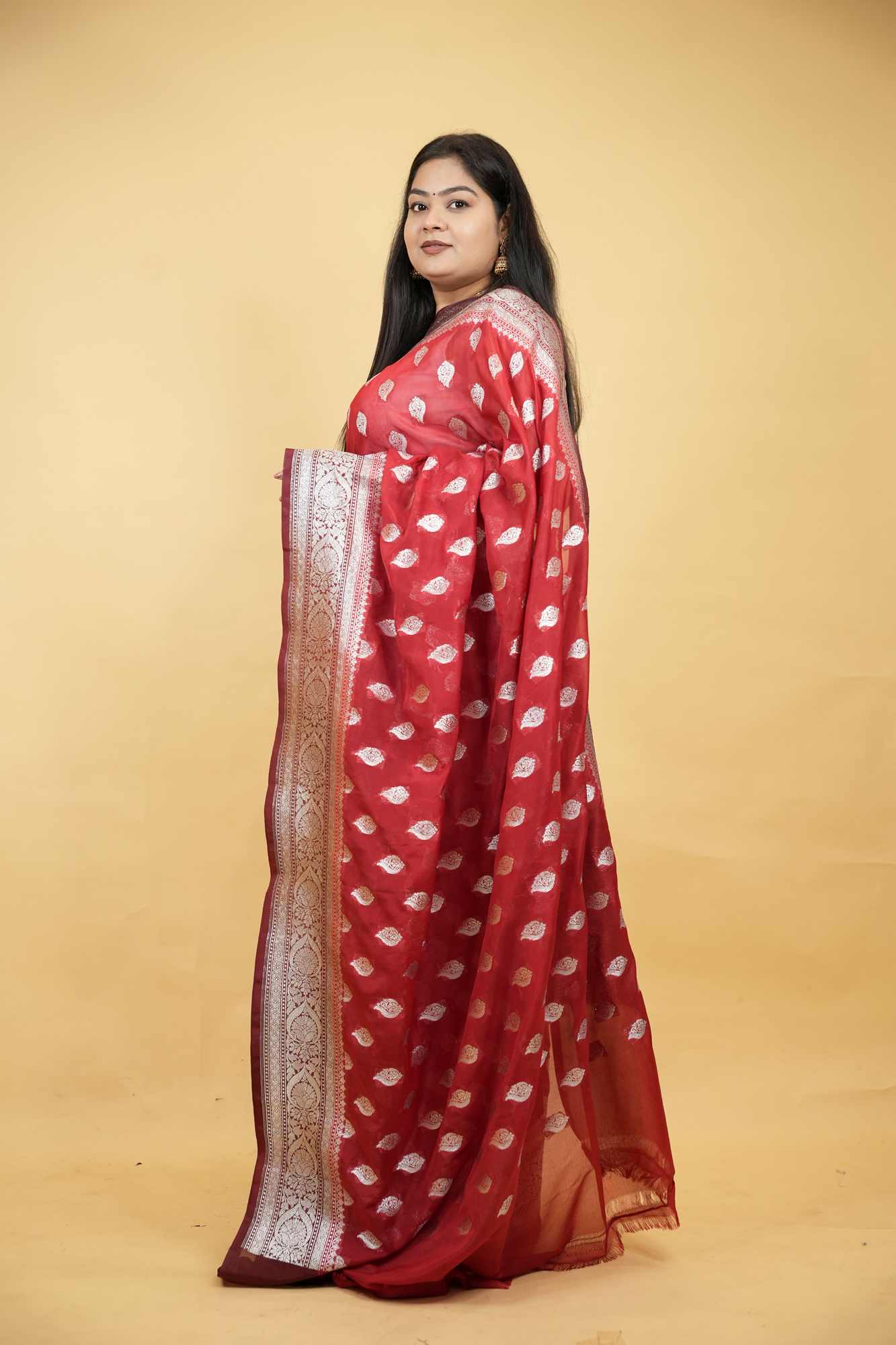 Banarasi georgette Silk With Zari Buttis Work Ready To wear Saree