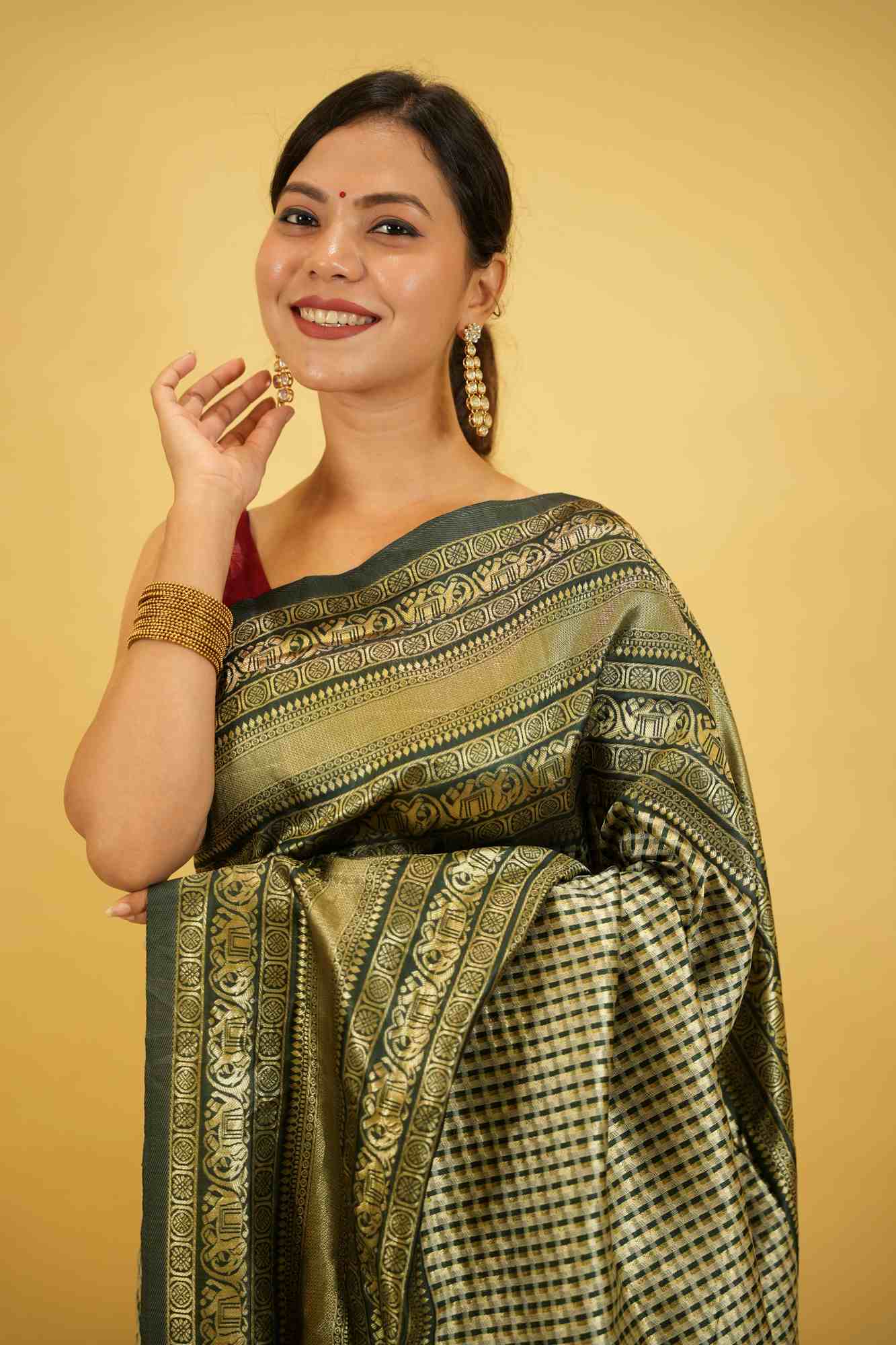 Soft Lichi Silk with Checkered Body and Green Zari Pallu Ready To Wear Saree