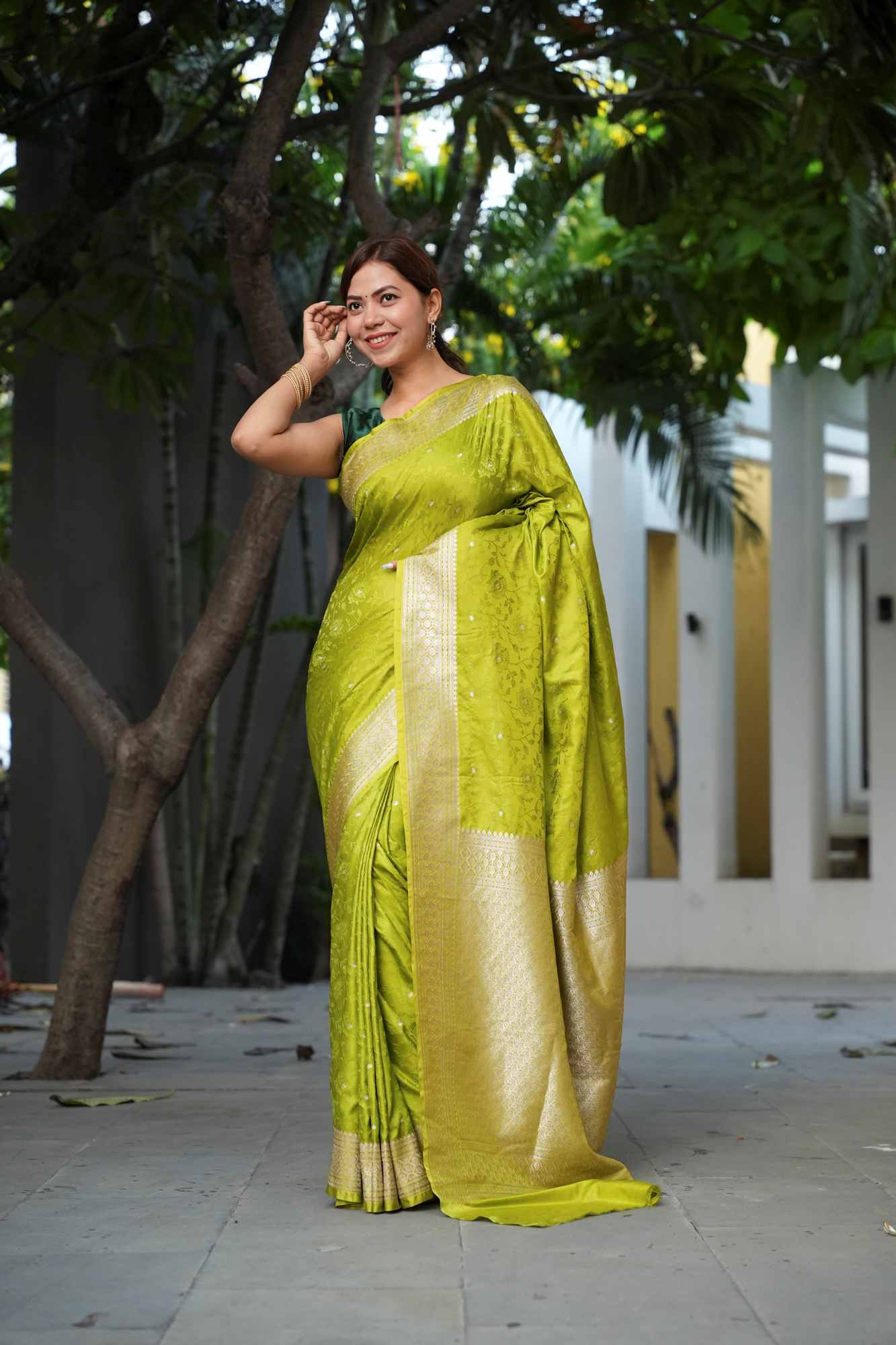 Luxury Edit - Banarasi Mashru Silk Ready-to-Wear Saree with All-Over Zari Buti & Royal Heritage Weave