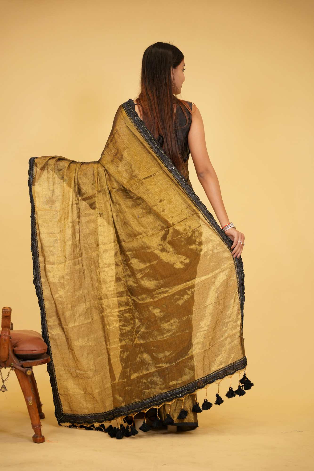Dhoop Chaanv Raga Tissue Linen with Lace Border & Tassel On Pallu Wrap in 1 Minute Saree