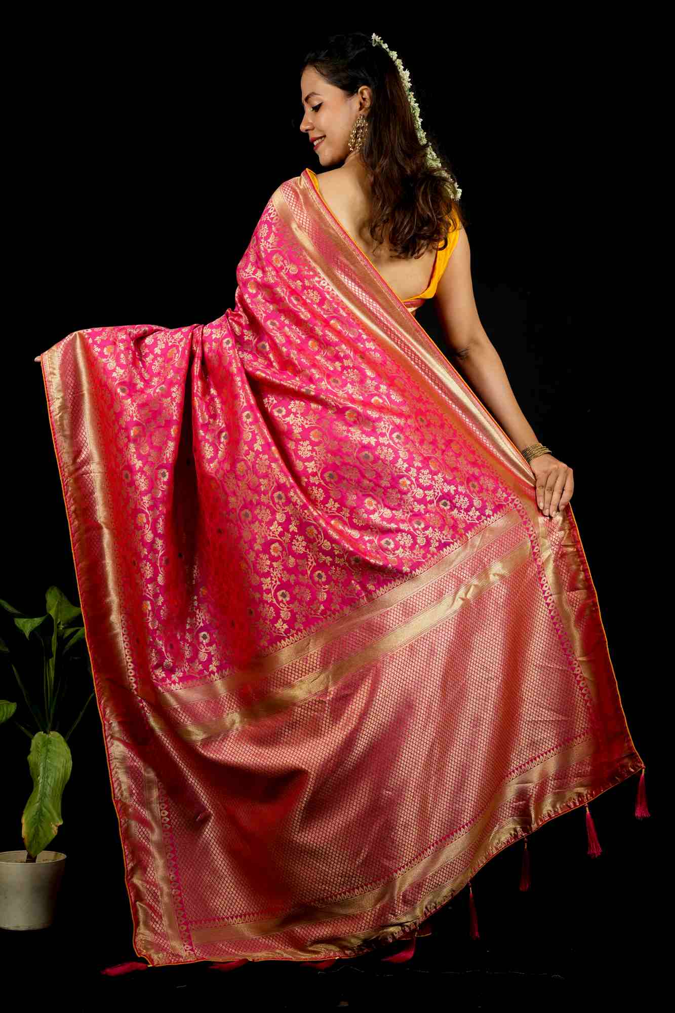 Banarasi Inspired Intricate Zari Weaving and Grand Borders Ready To Wear Saree