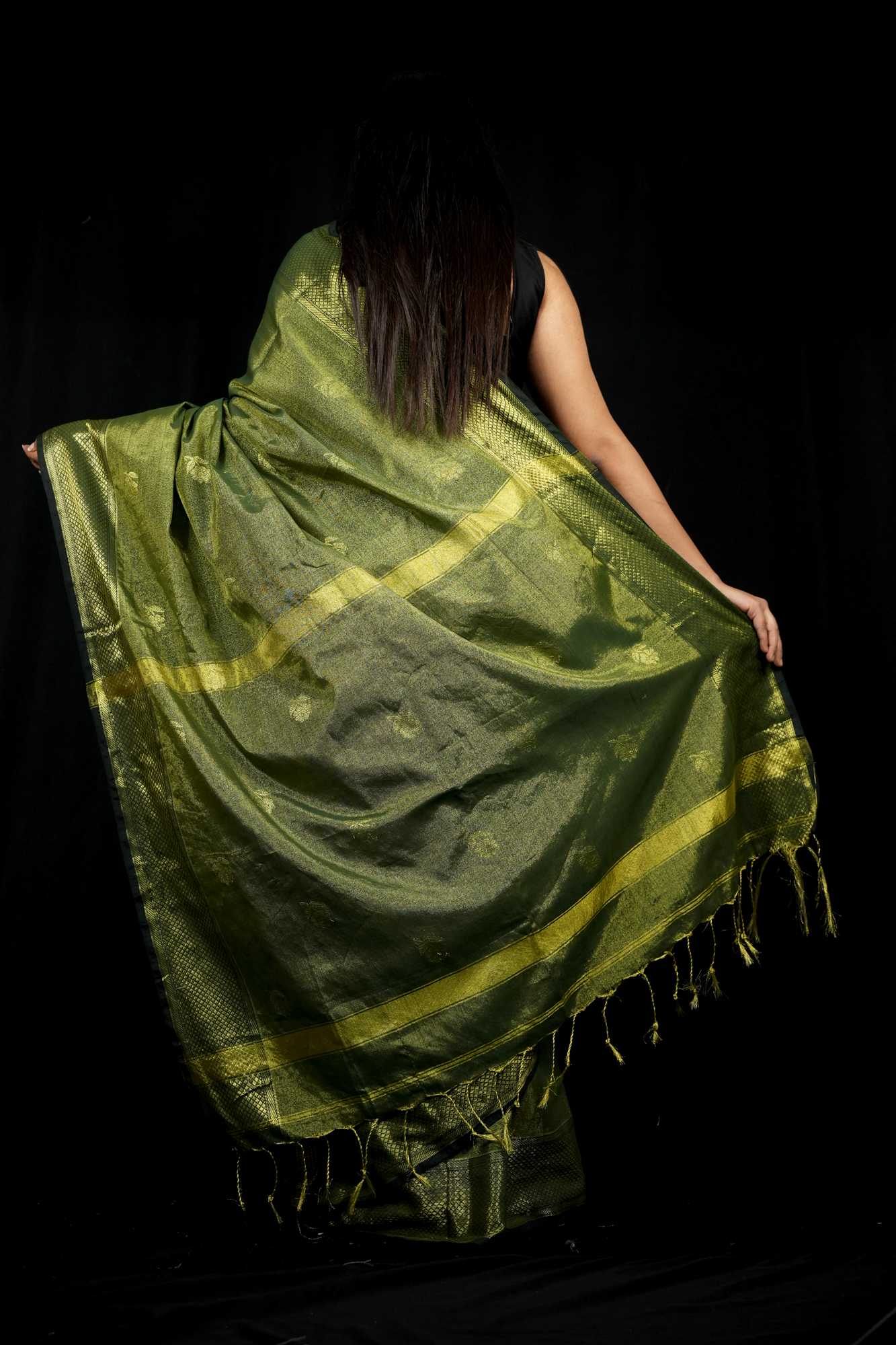 Cotton with Checked Weave & Border Ready To Wear Saree