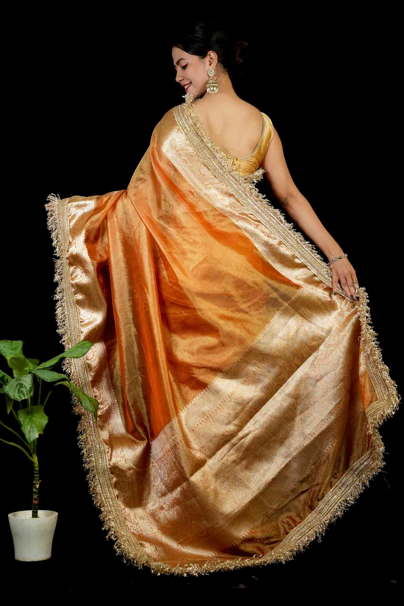 Beautiful Banarasi Tissue Silk with designer Lace Border & floral weaving Ready To Wear Saree