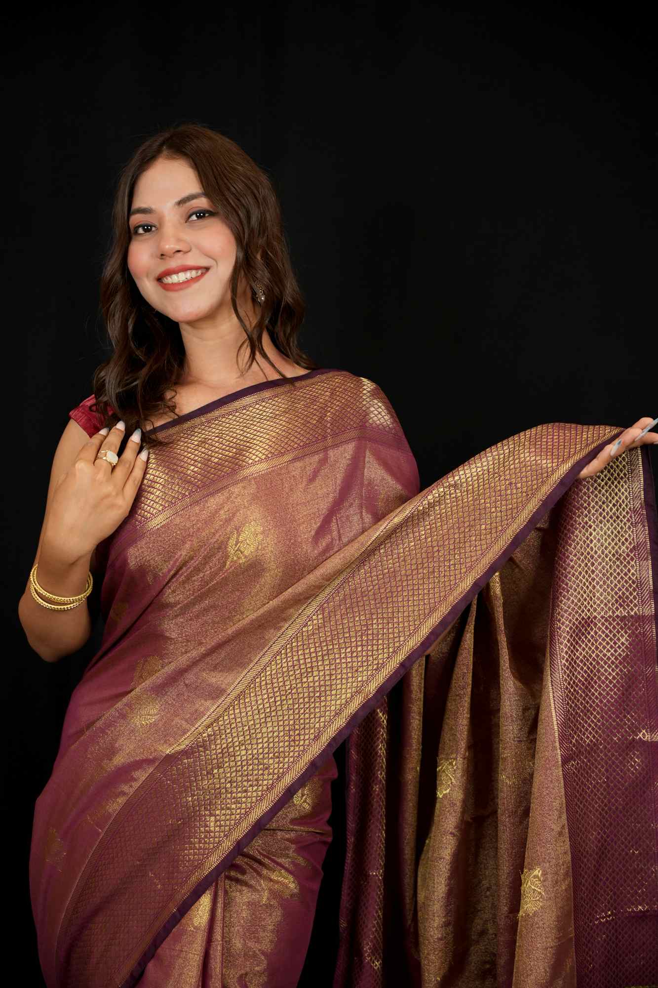 Maheswari Cotton All Over Zari weave Ready To Wear Saree