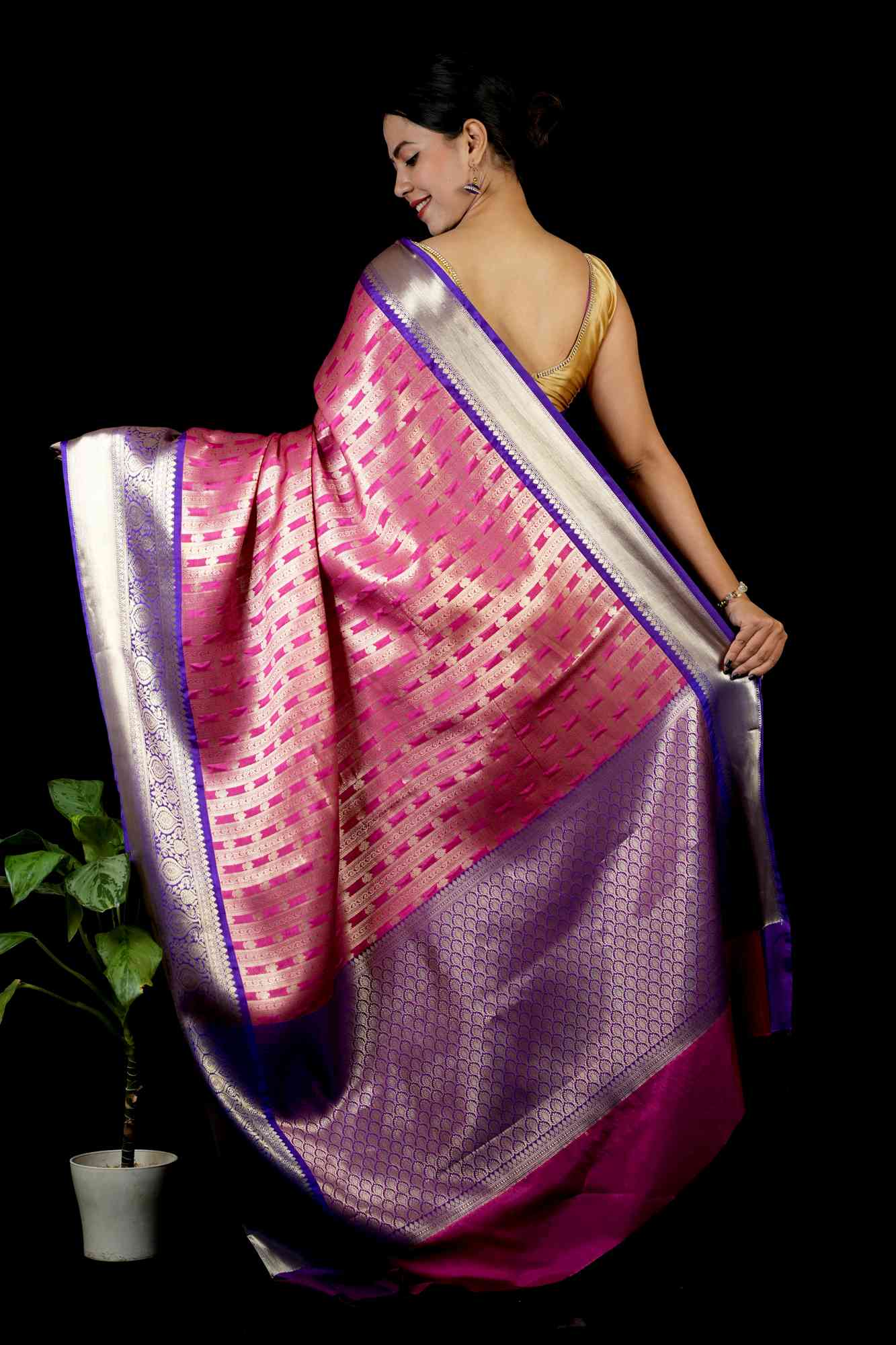 Banarasi with Golden Zari Motif weave and Grand Pallu Ready To Wear Saree