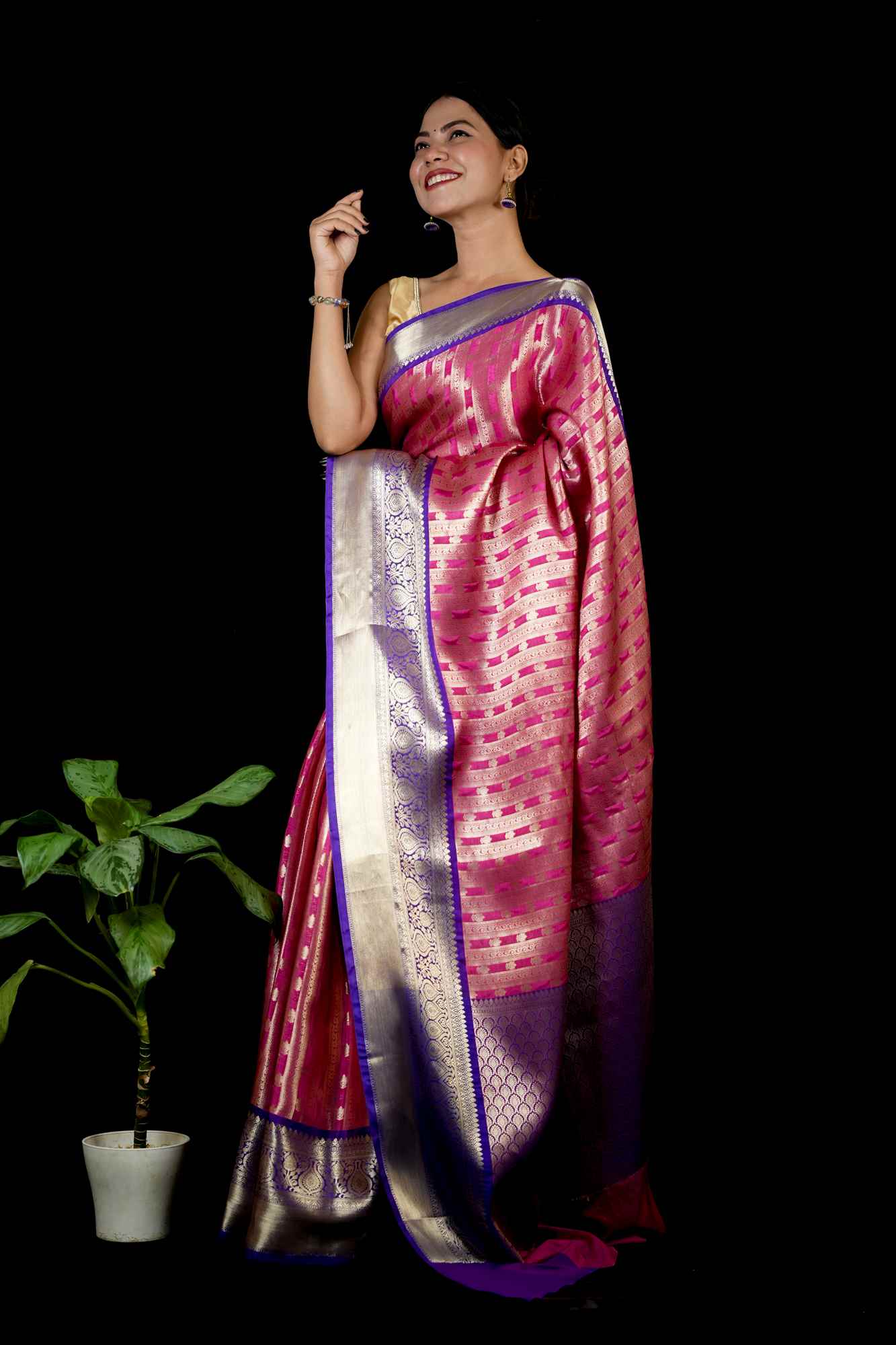 Banarasi with Golden Zari Motif weave and Grand Pallu Ready To Wear Saree