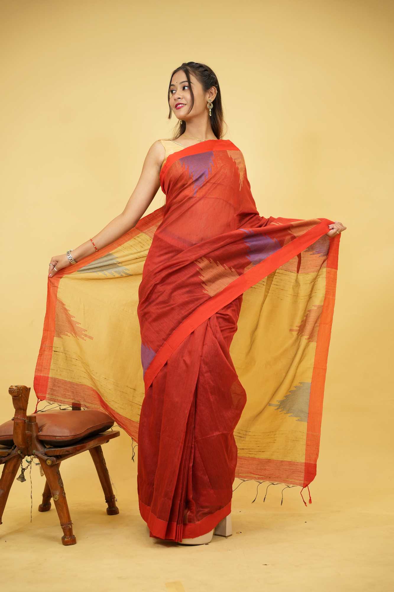 Cotton Silk Handloom with Temple Border & Box Weave Ready To Wear Saree