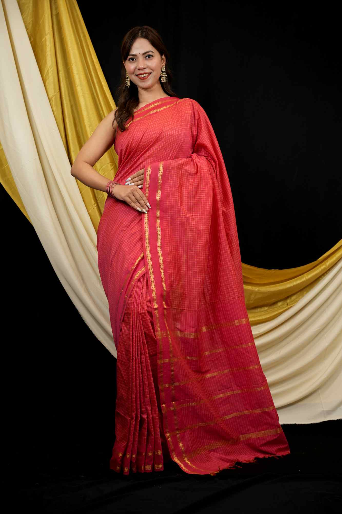 Cotton with All Over Checked Weave & Border Ready To Wear Saree
