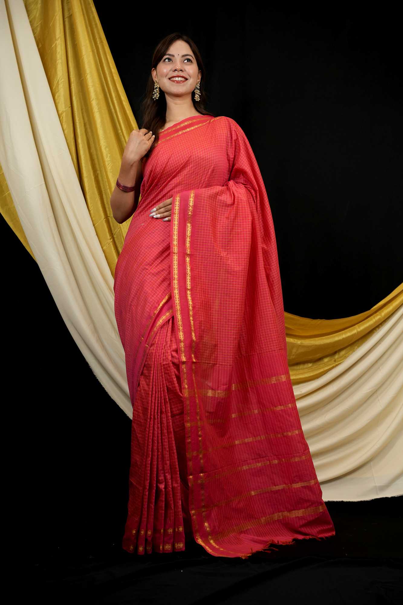 Cotton with All Over Checked Weave & Border Ready To Wear Saree