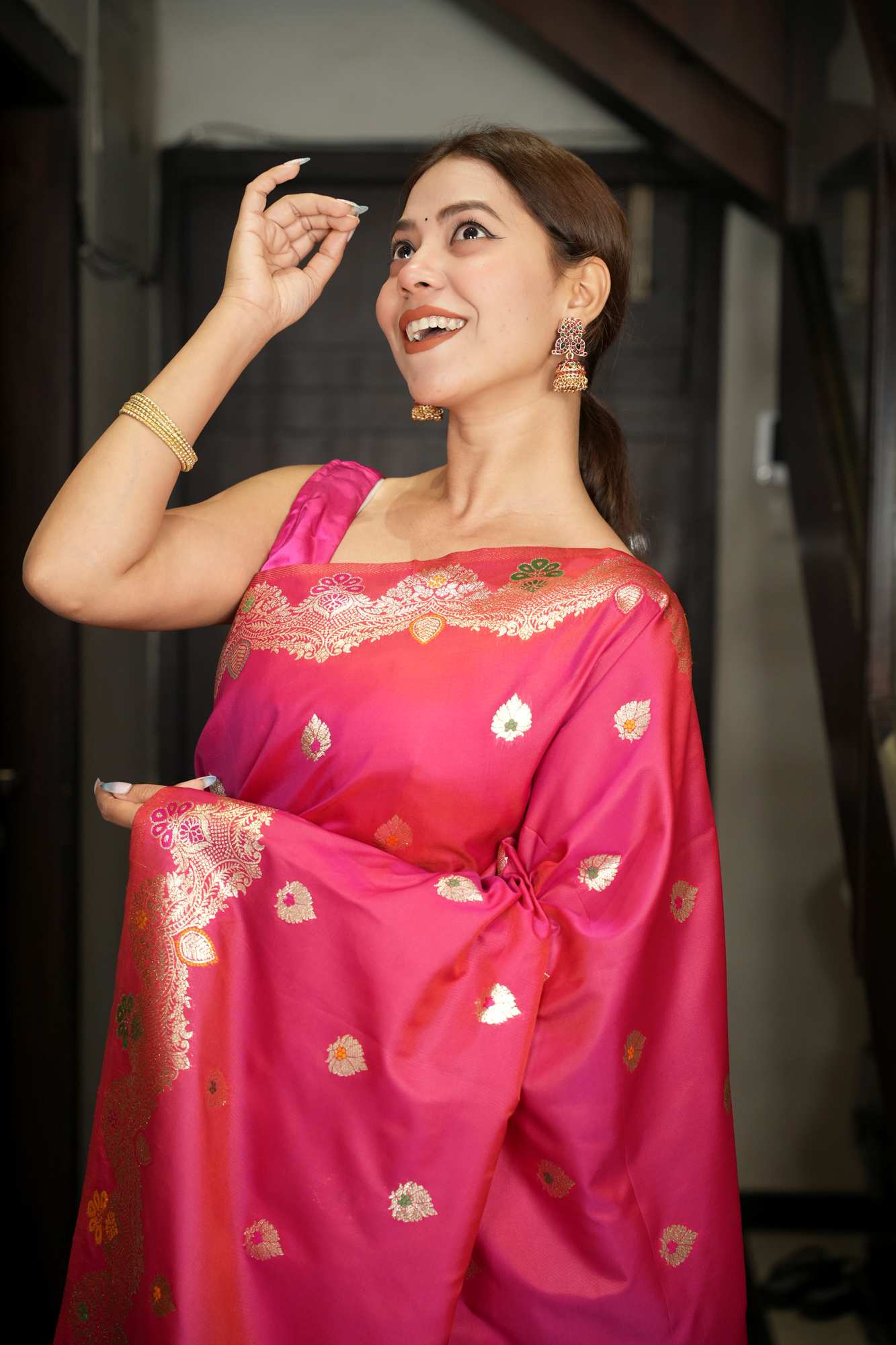 Meenakari darbar weave ready to wear prestitched saree