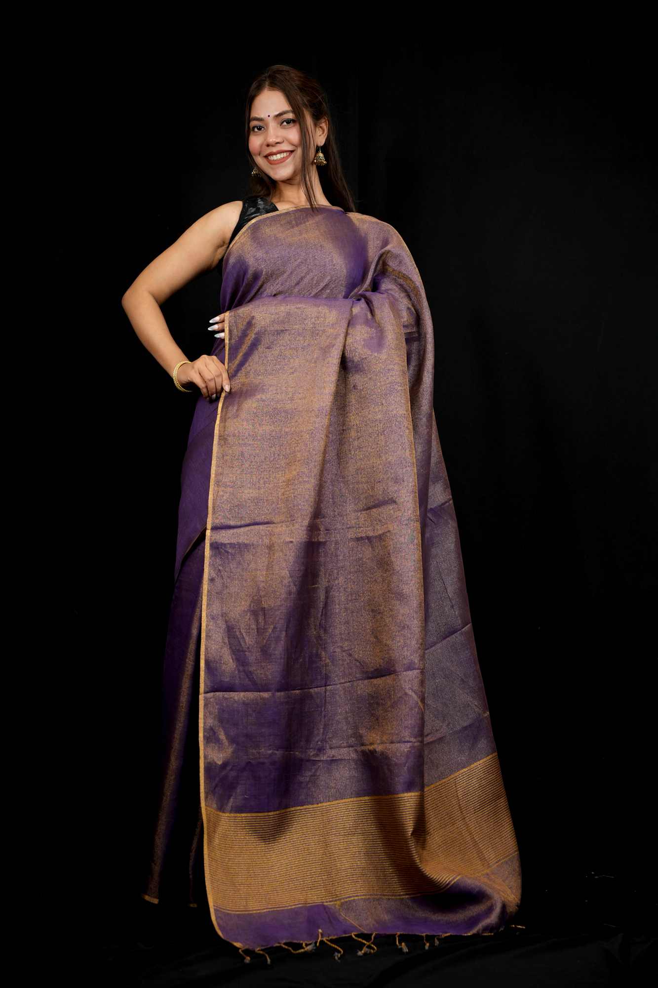Tissue Linen Jamdani with Inchi Border Ready To Wear Saree