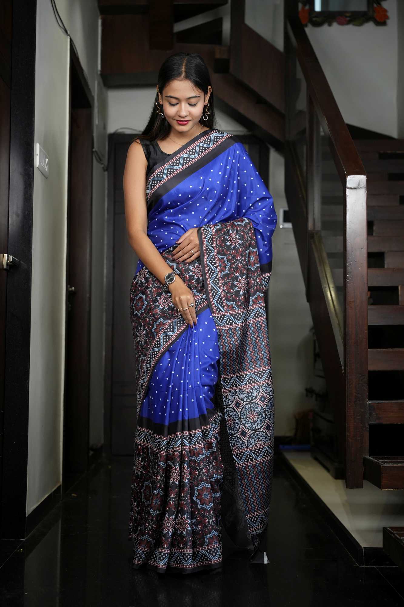 Muslin inspired ajrakh printed prestitched sare