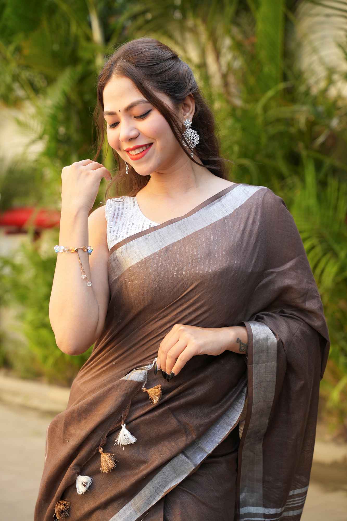 Linen Cotton with Beautiful Tassels on Pallu Ready to wear Saree