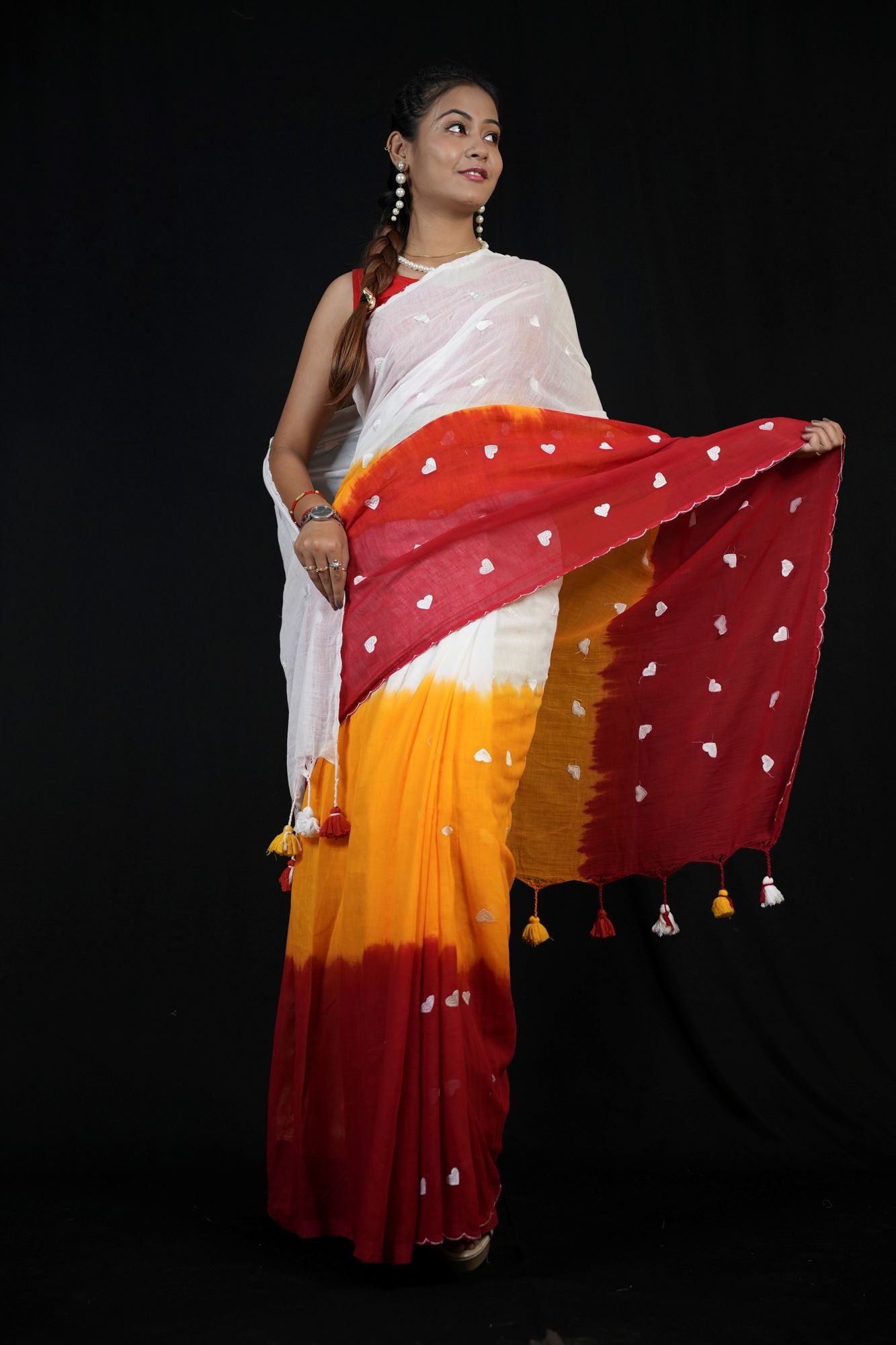 Mulmul Cotton with Ombre Hues & Heart Motifs Ready To Wear Saree
