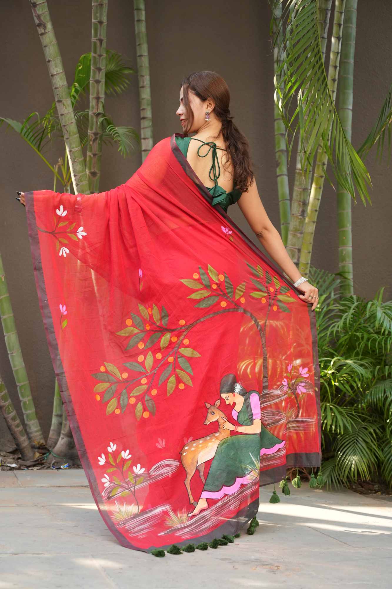 Hand-Painted Mulmul Cotton with Floral paint and Tassels Border Ready To Wear Saree