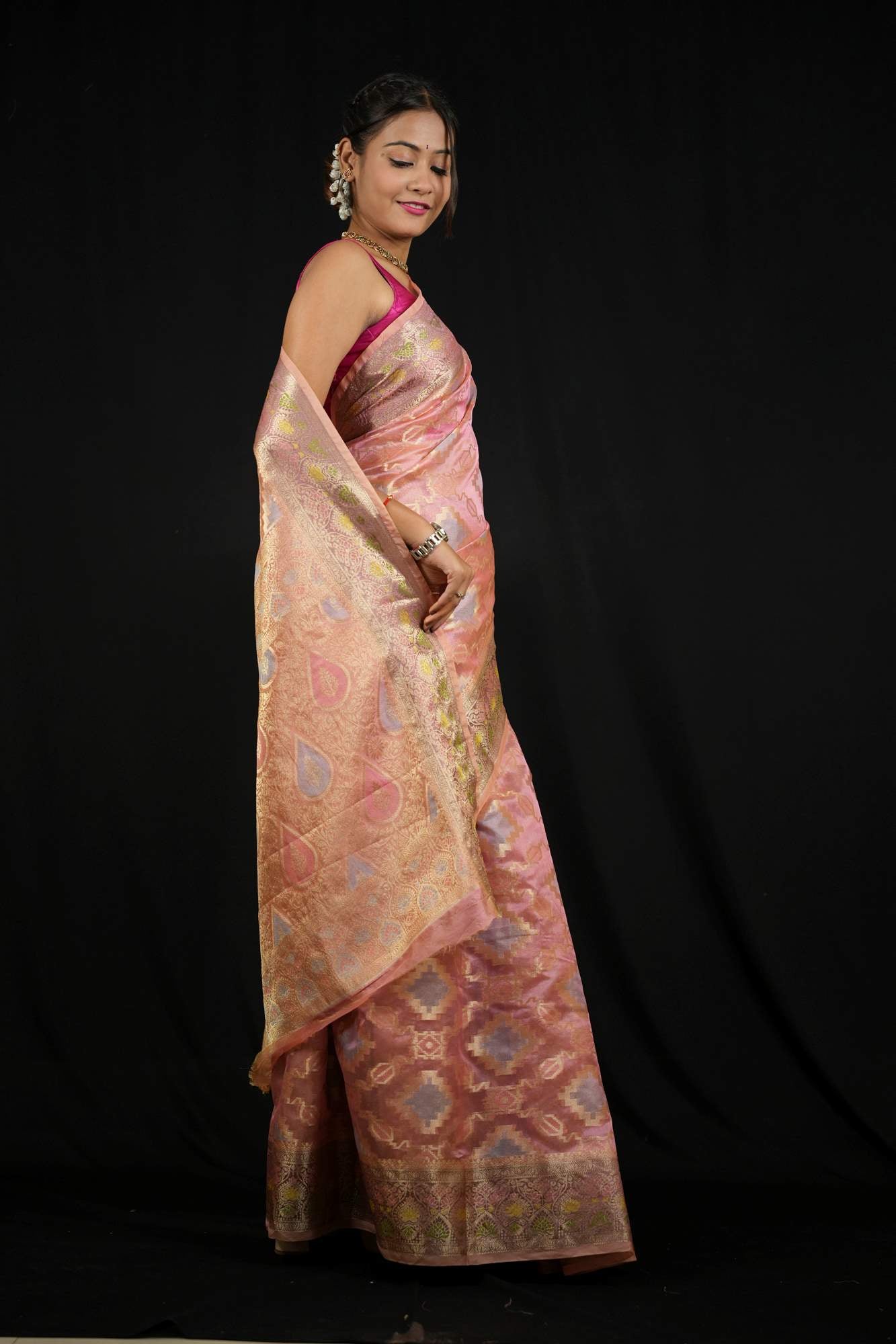 Silk with Golden Zari Weave and Traditional Paisley Motifs Ready To Wear Saree
