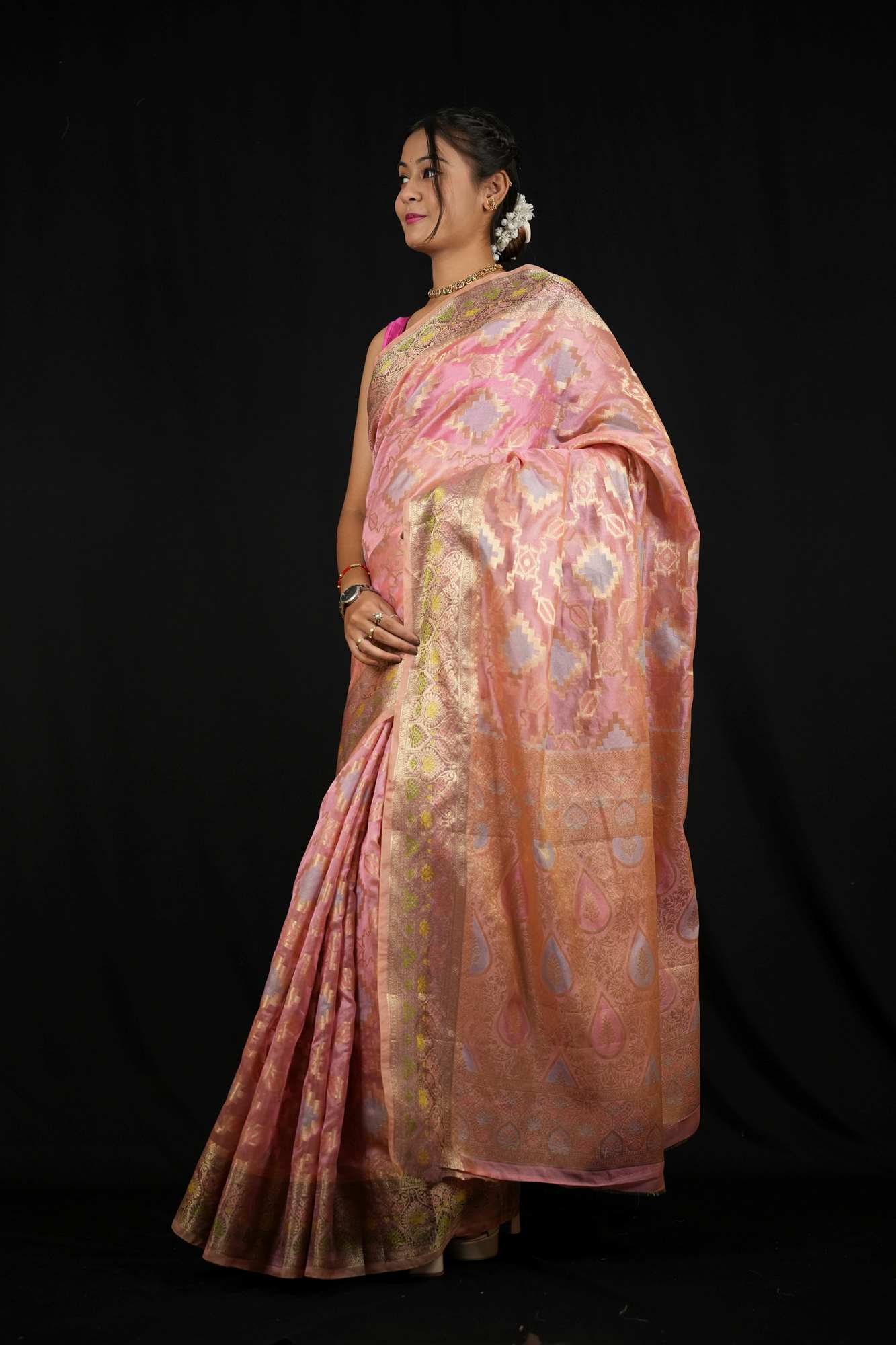 Silk with Golden Zari Weave and Traditional Paisley Motifs Ready To Wear Saree